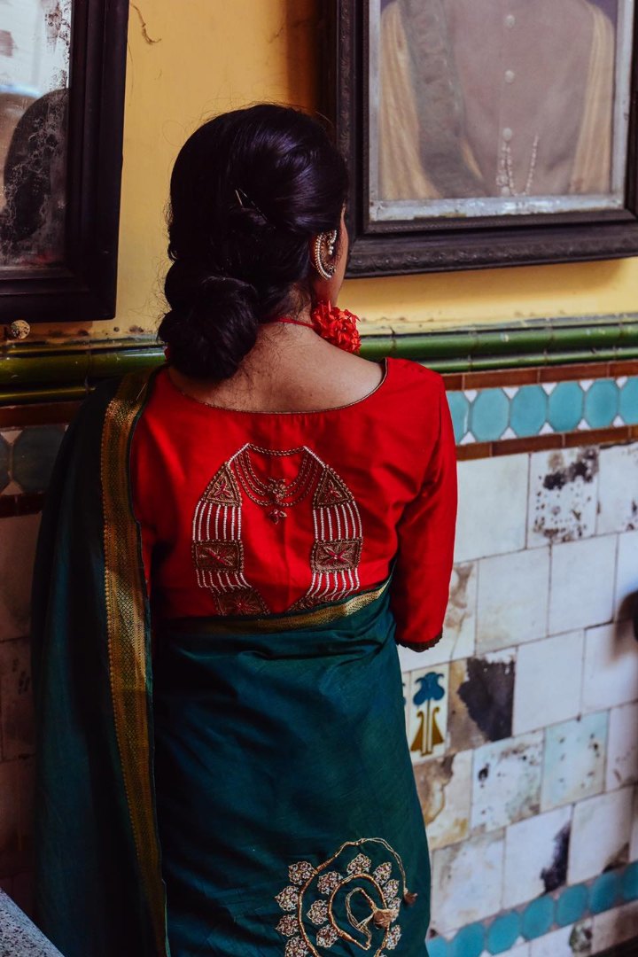 RED & GOLDEN THAKURER GOYNA(BLOUSE)