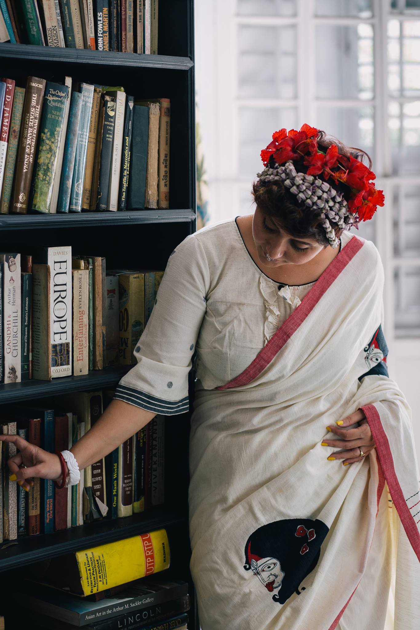 WHITE-RED BORDER KALI 1 SAREE