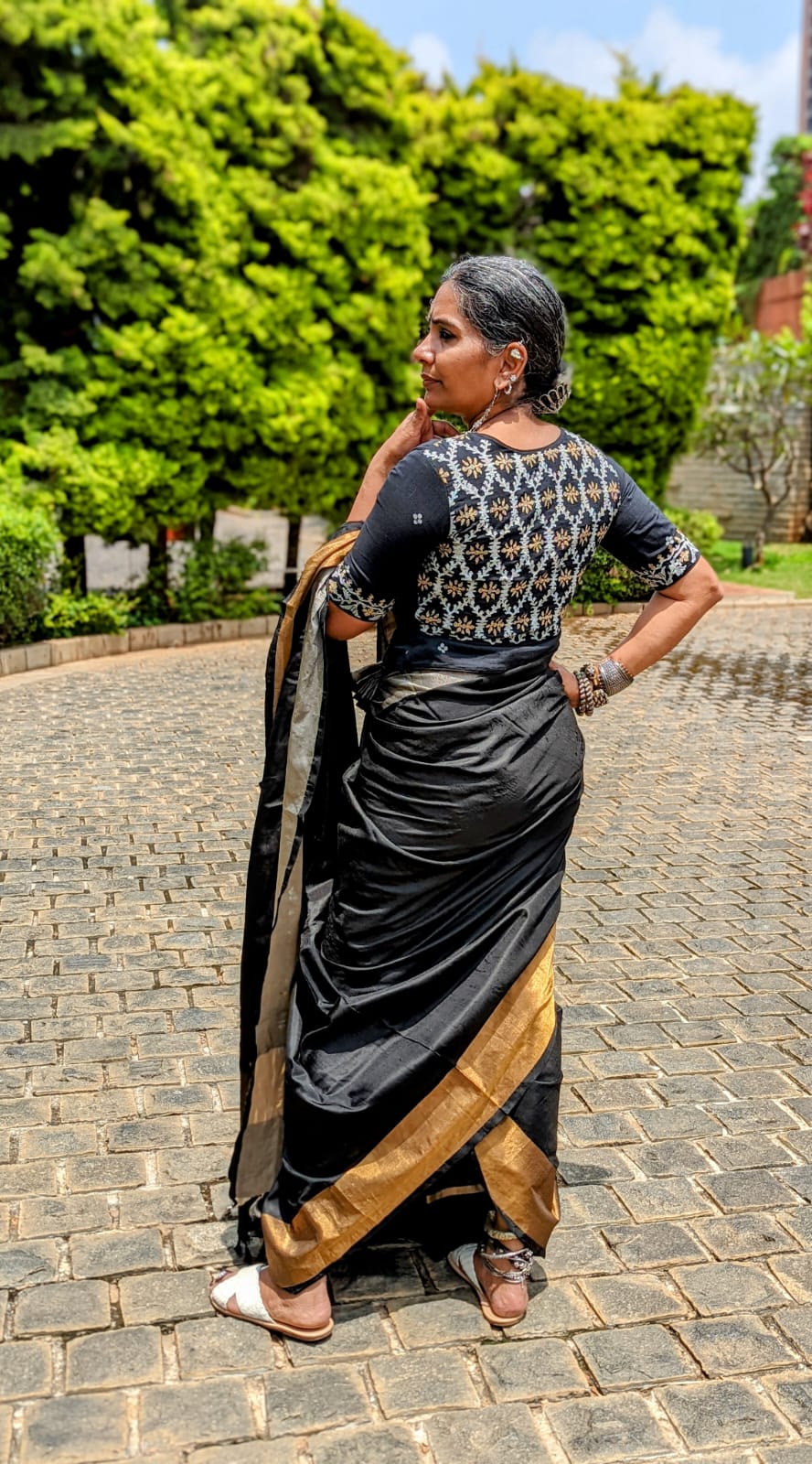 SONA-RUPO COCKTAIL (BLOUSE)
