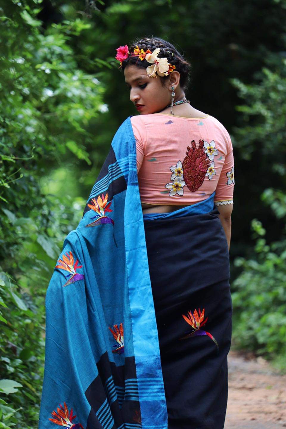 BLACK-BLUE BIRDS OF PARADISE (SAREE)