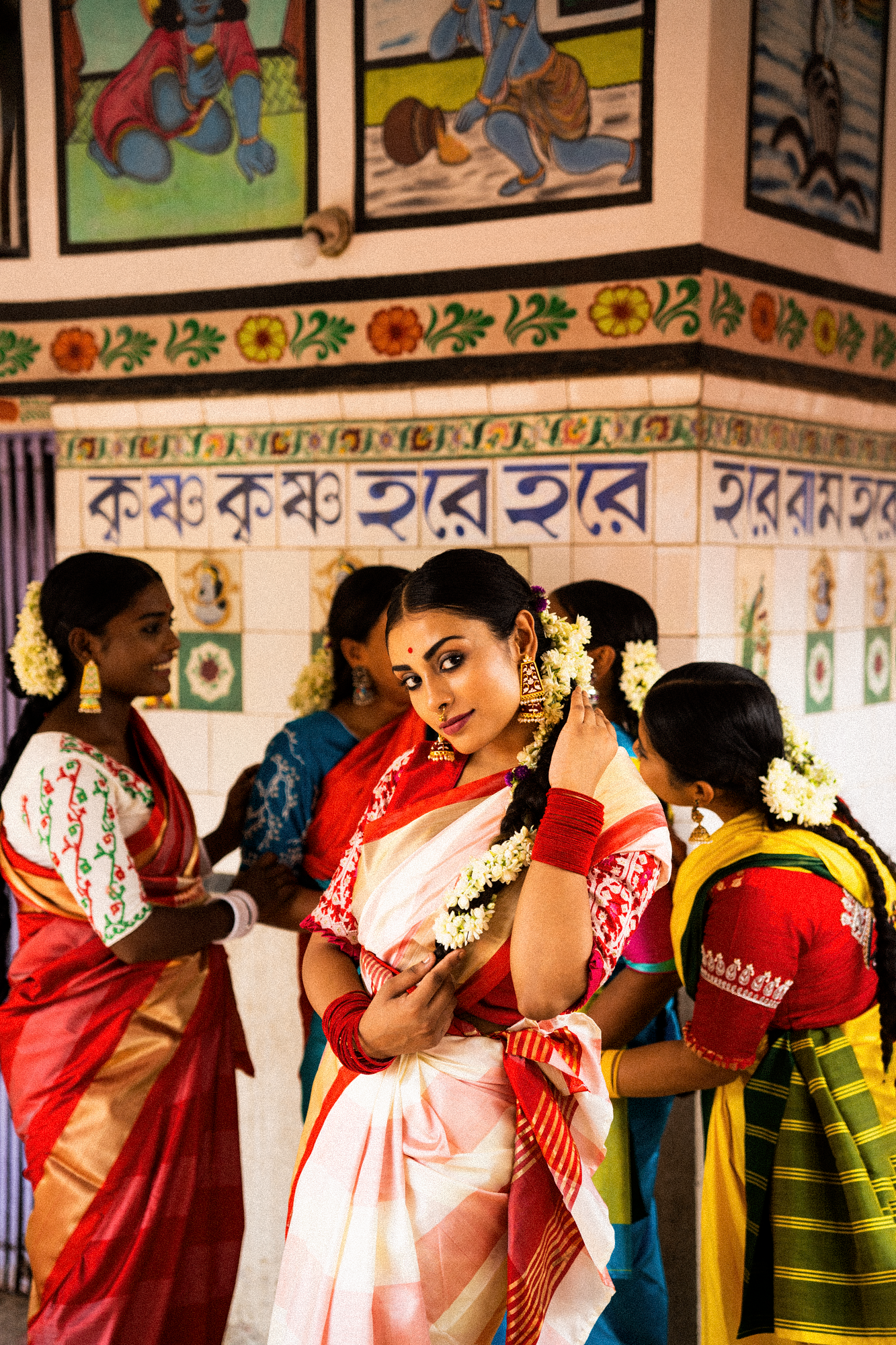 DUDHEY AALTA (SAREE)