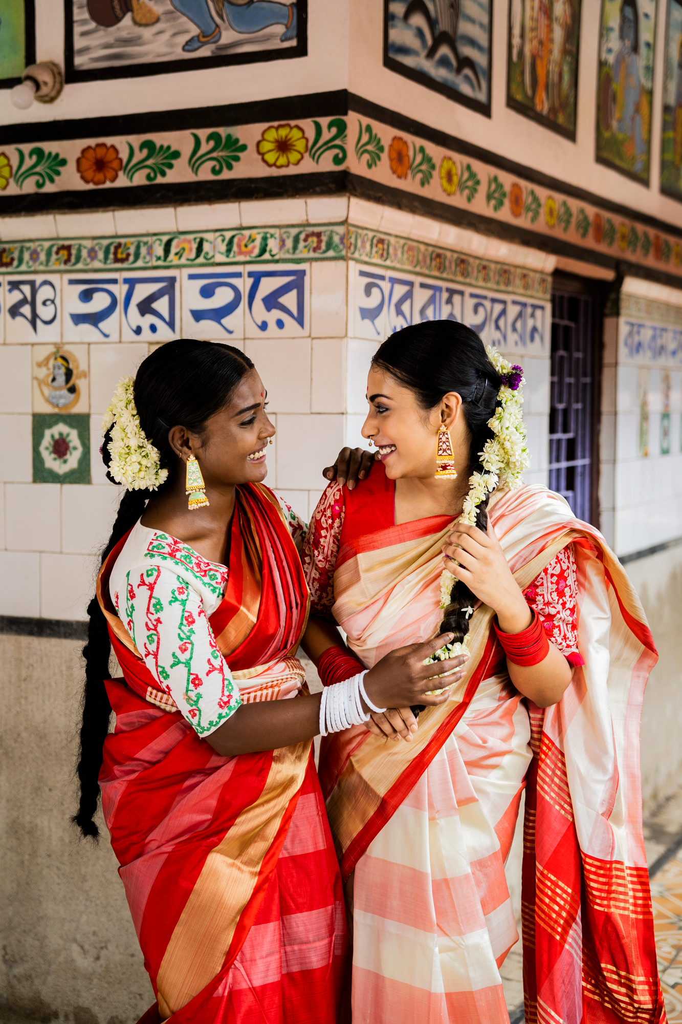 DUDHEY AALTA (SAREE)