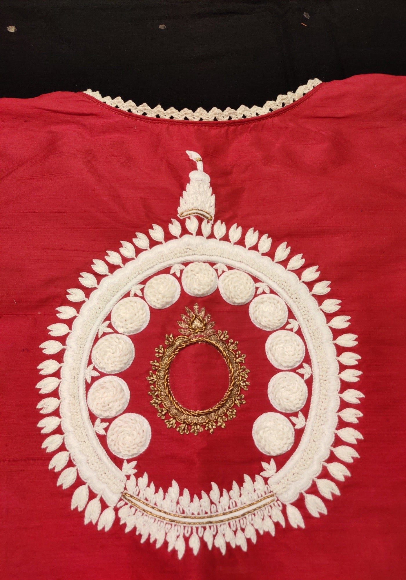 Red Odissi Tahiya