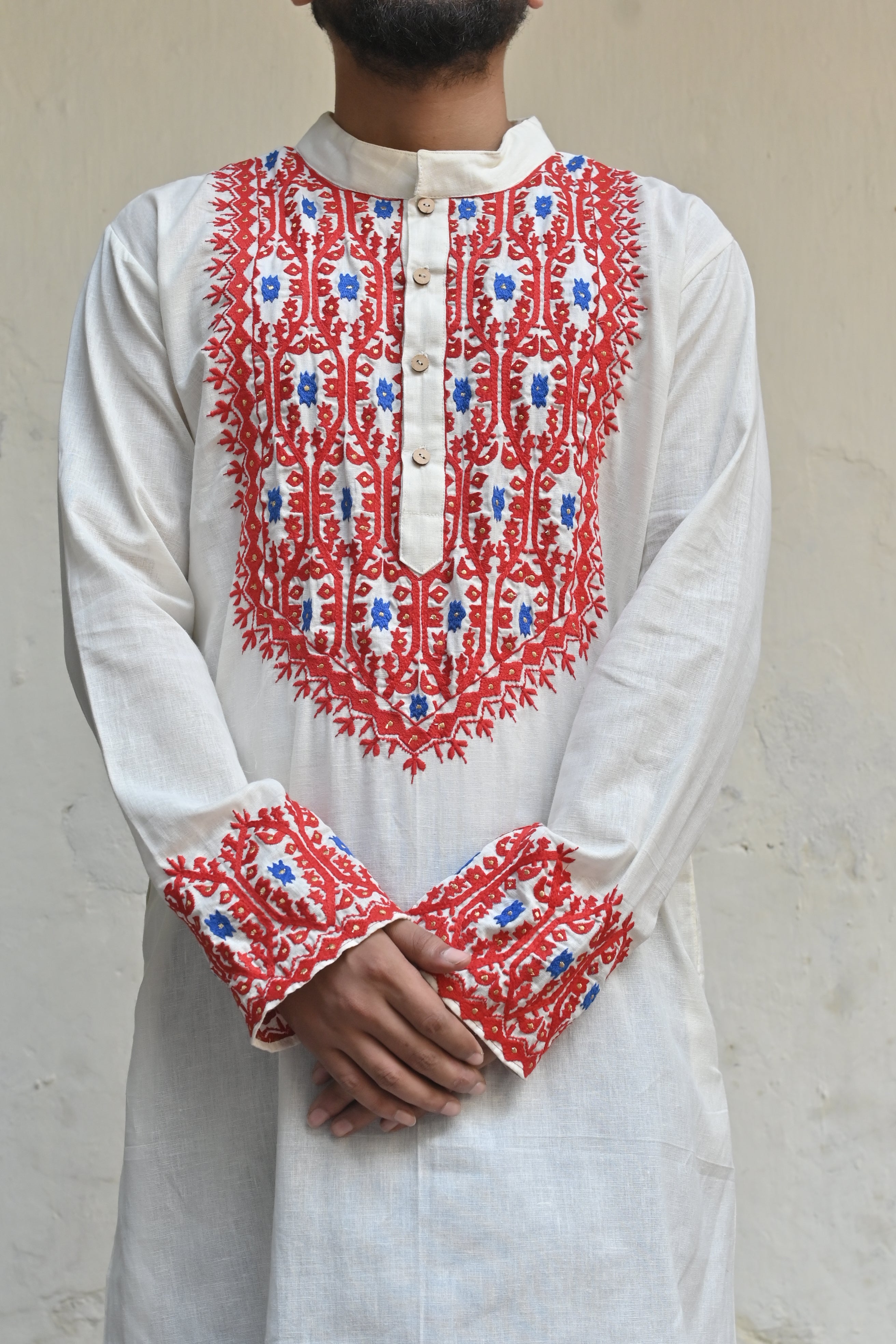 White Daalim Phool Kurta