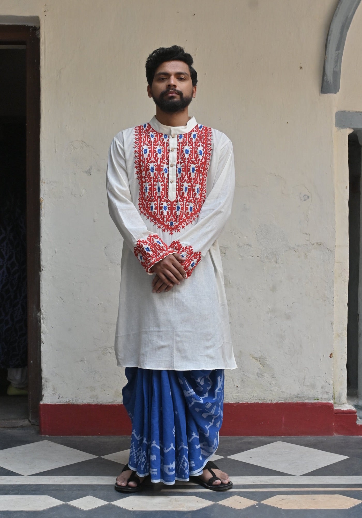 White Daalim Phool Kurta