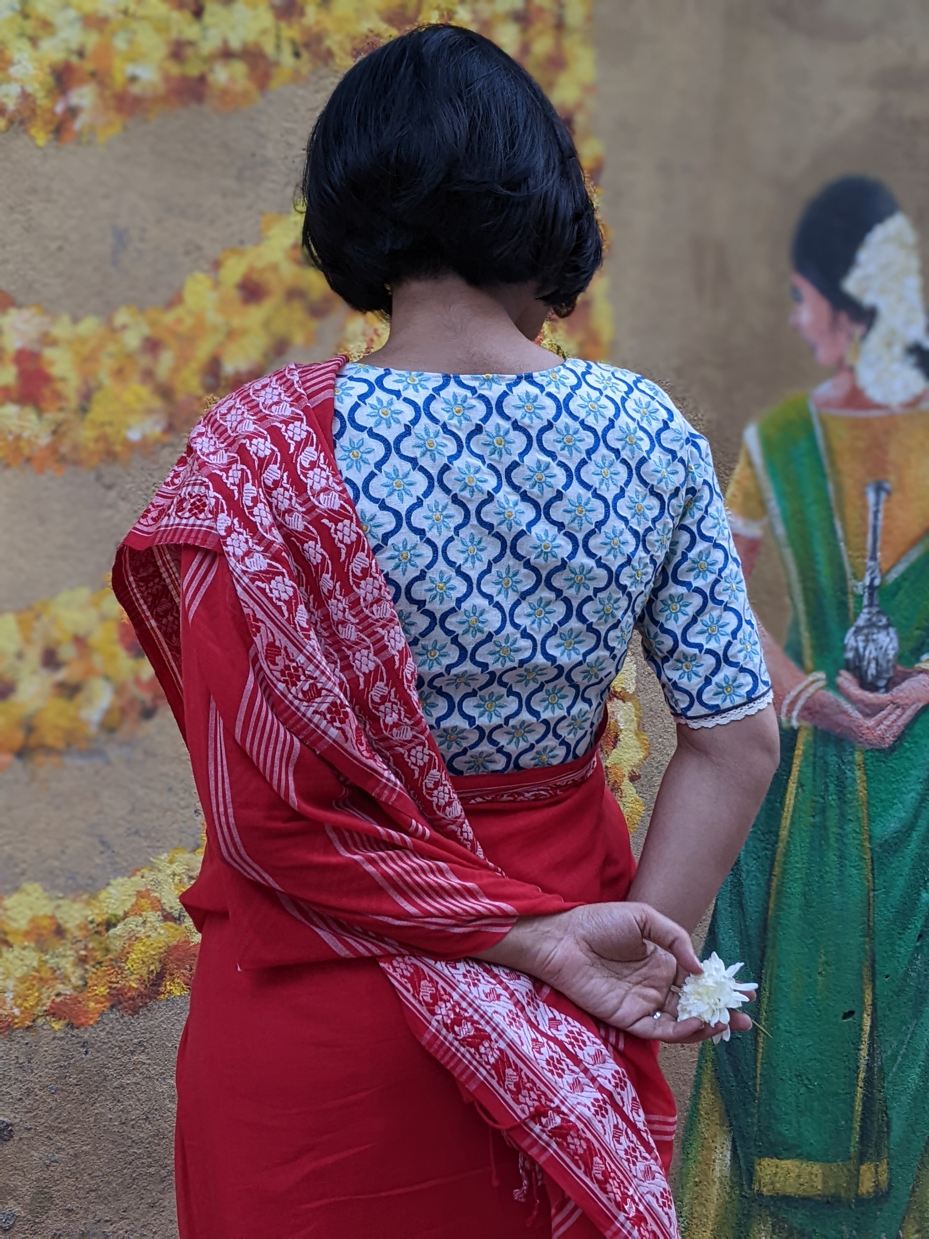 LAKE TERRACE (SAREE)