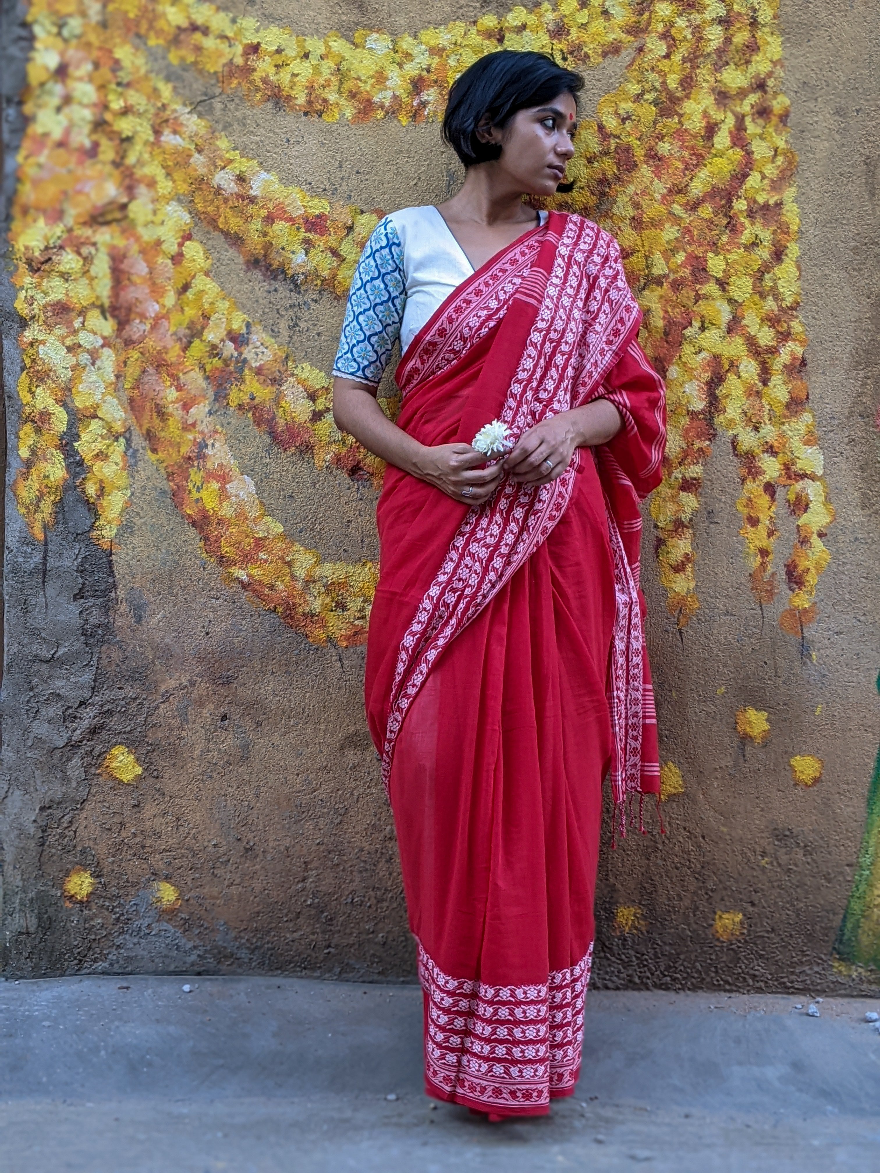 LAKE TERRACE (SAREE)