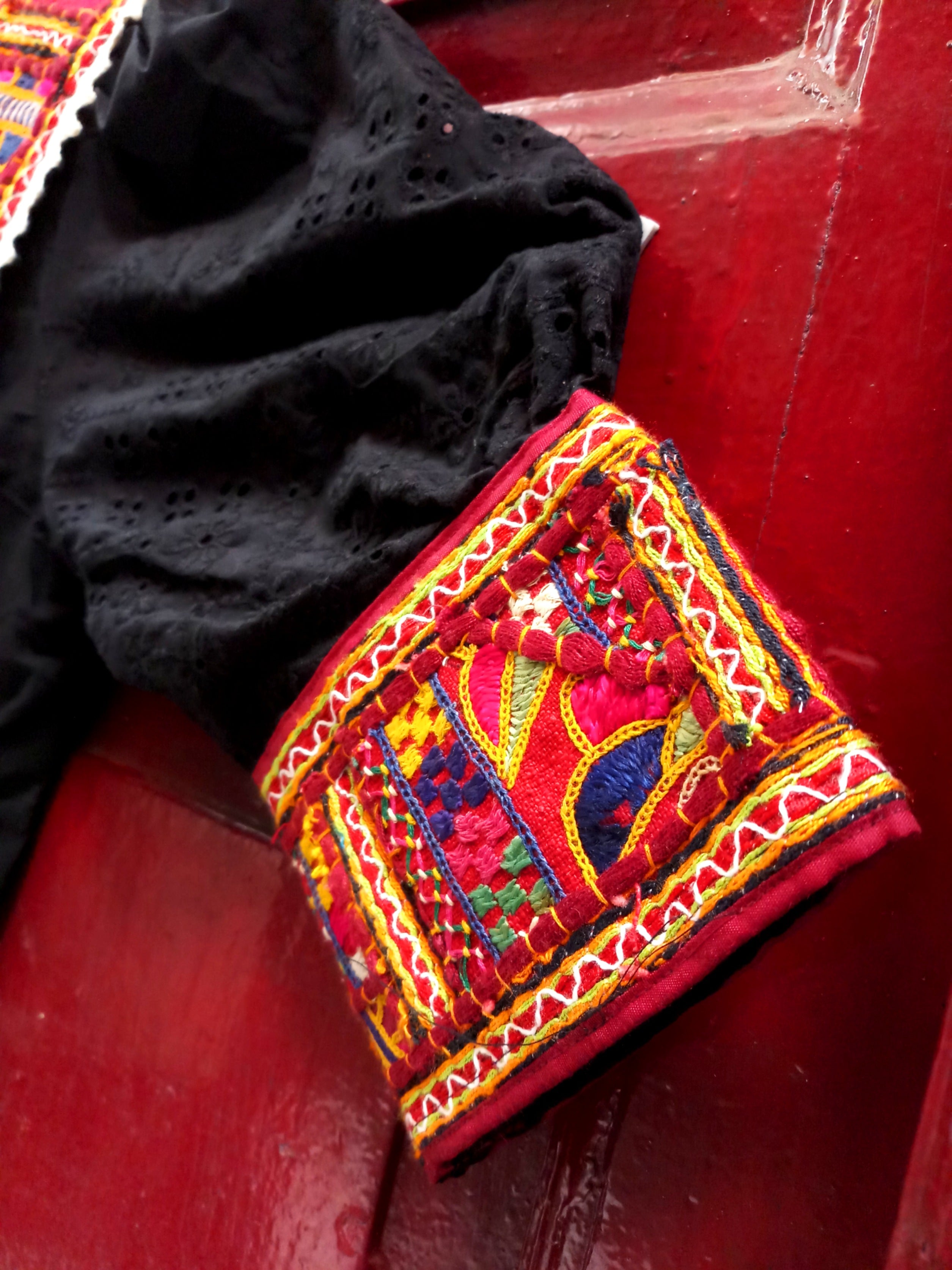 BLACK KUTCH FLAP