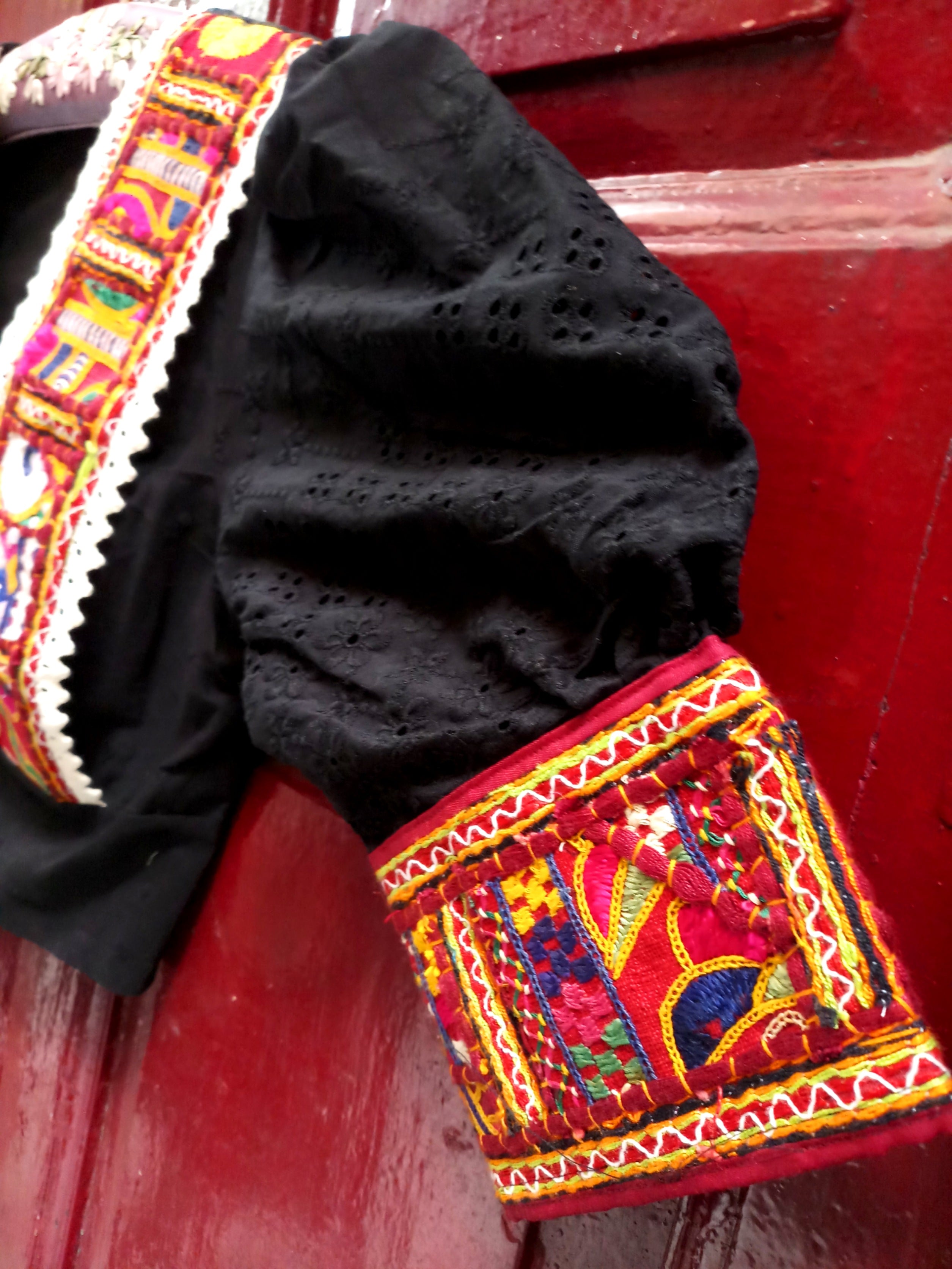 BLACK KUTCH FLAP