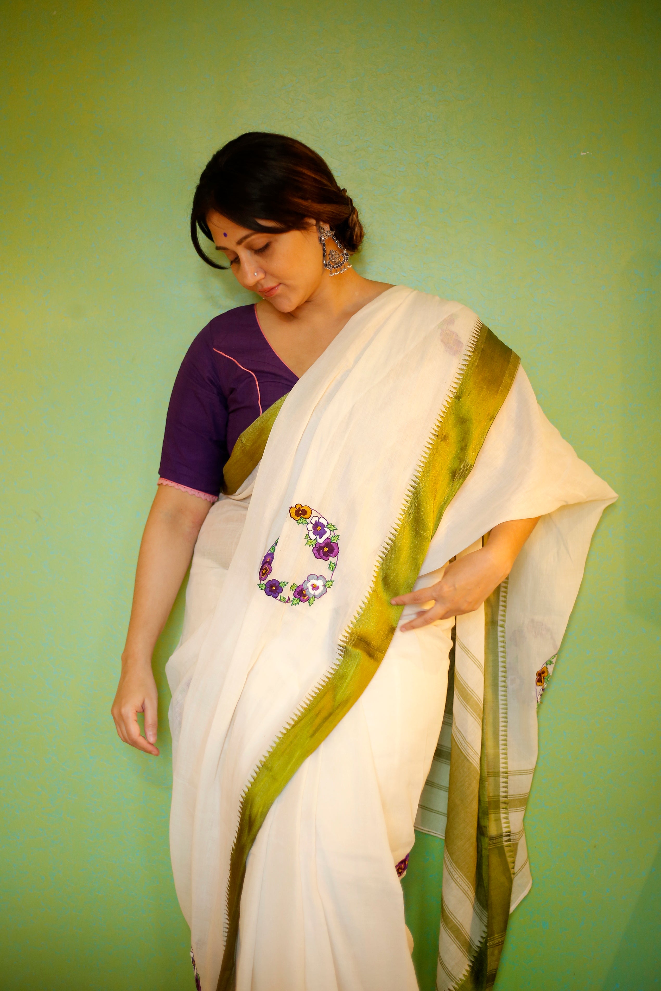 PURPLE FLOWER SAREE