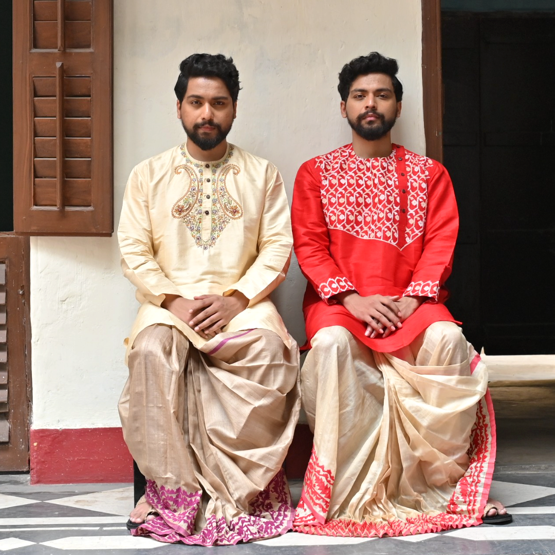 LAAL PAAR TUSSUR DHUTI