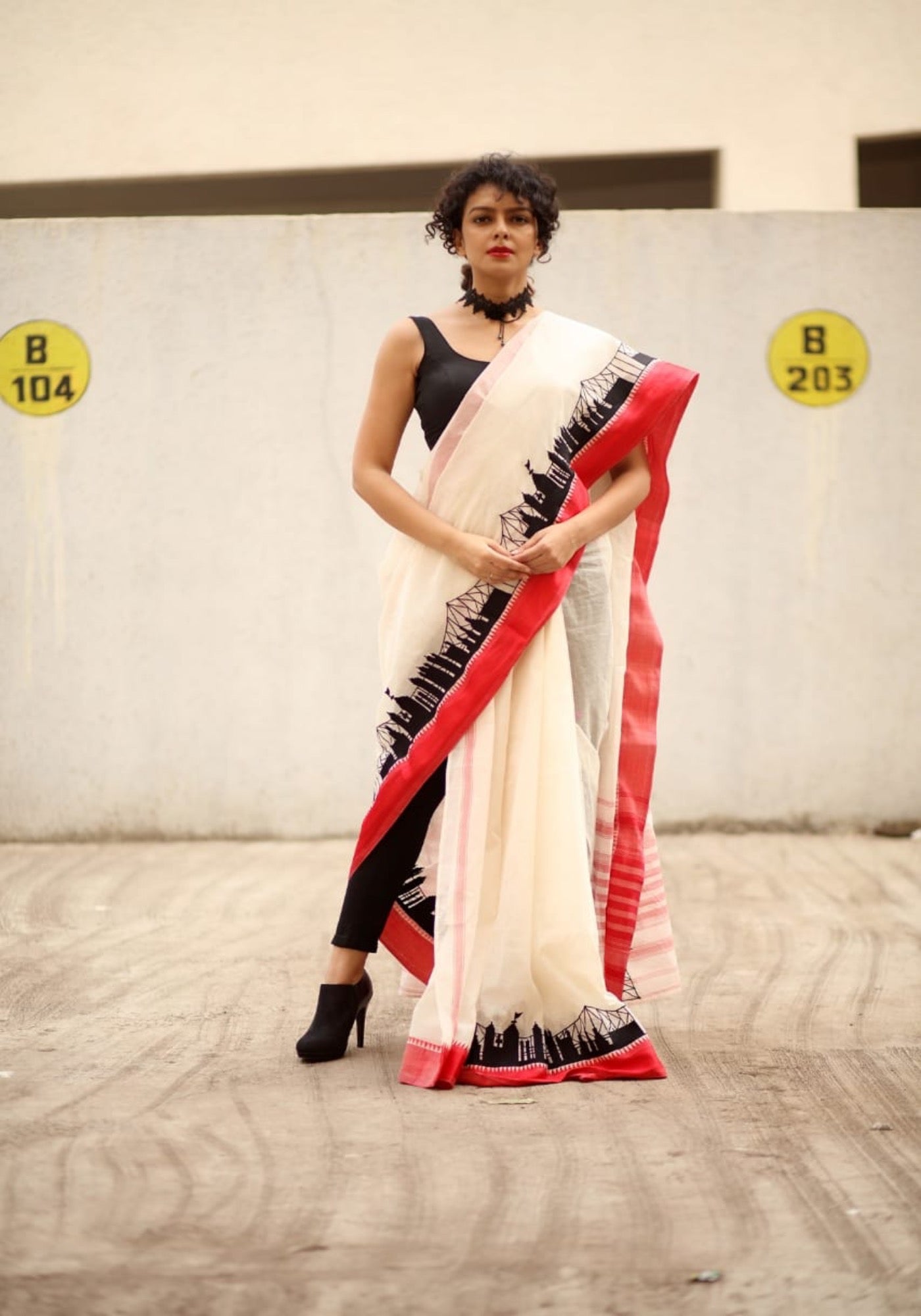 CALCUTTA SKYLINE SAREE