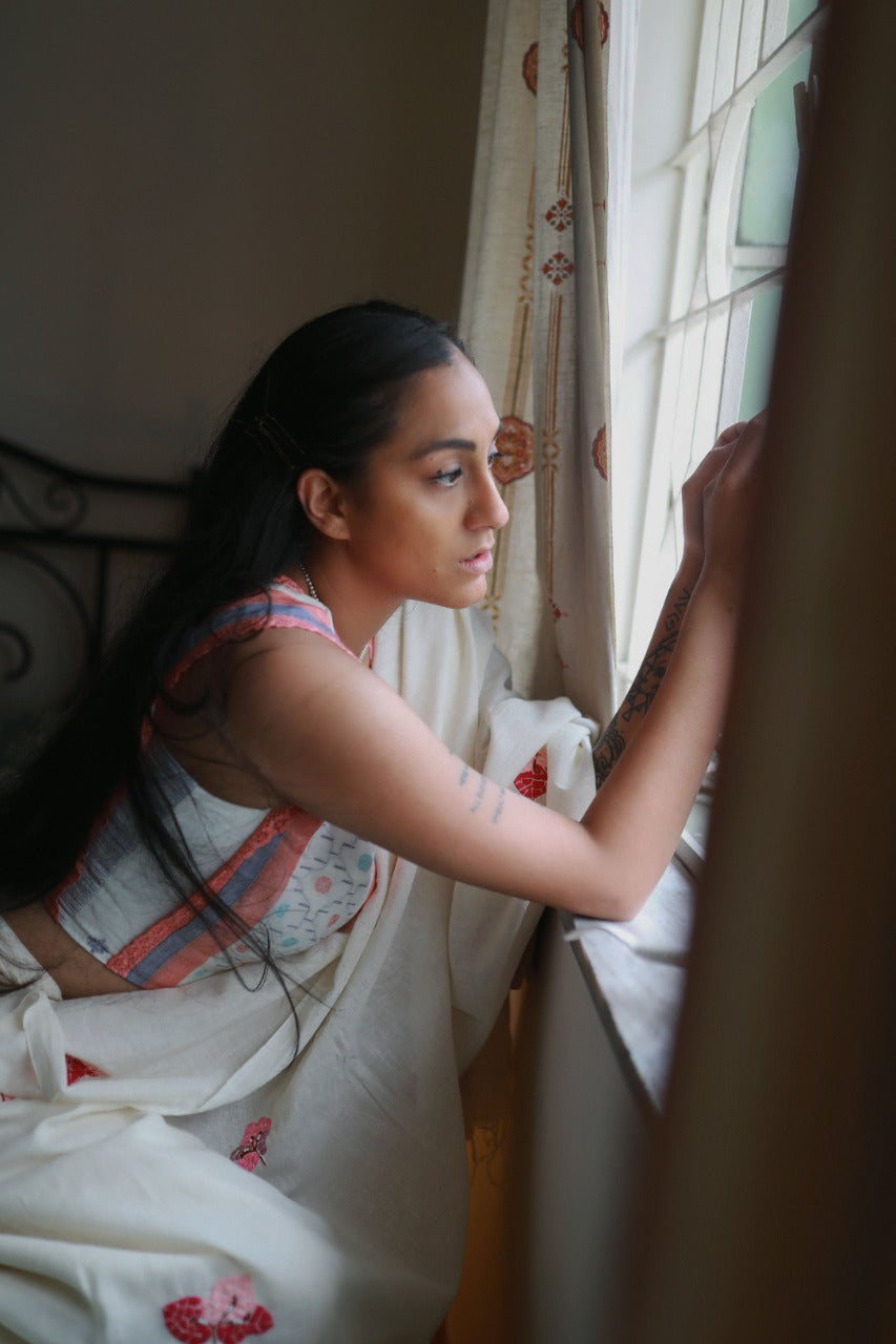 WHITE BOUGAINVILLEA SAREE