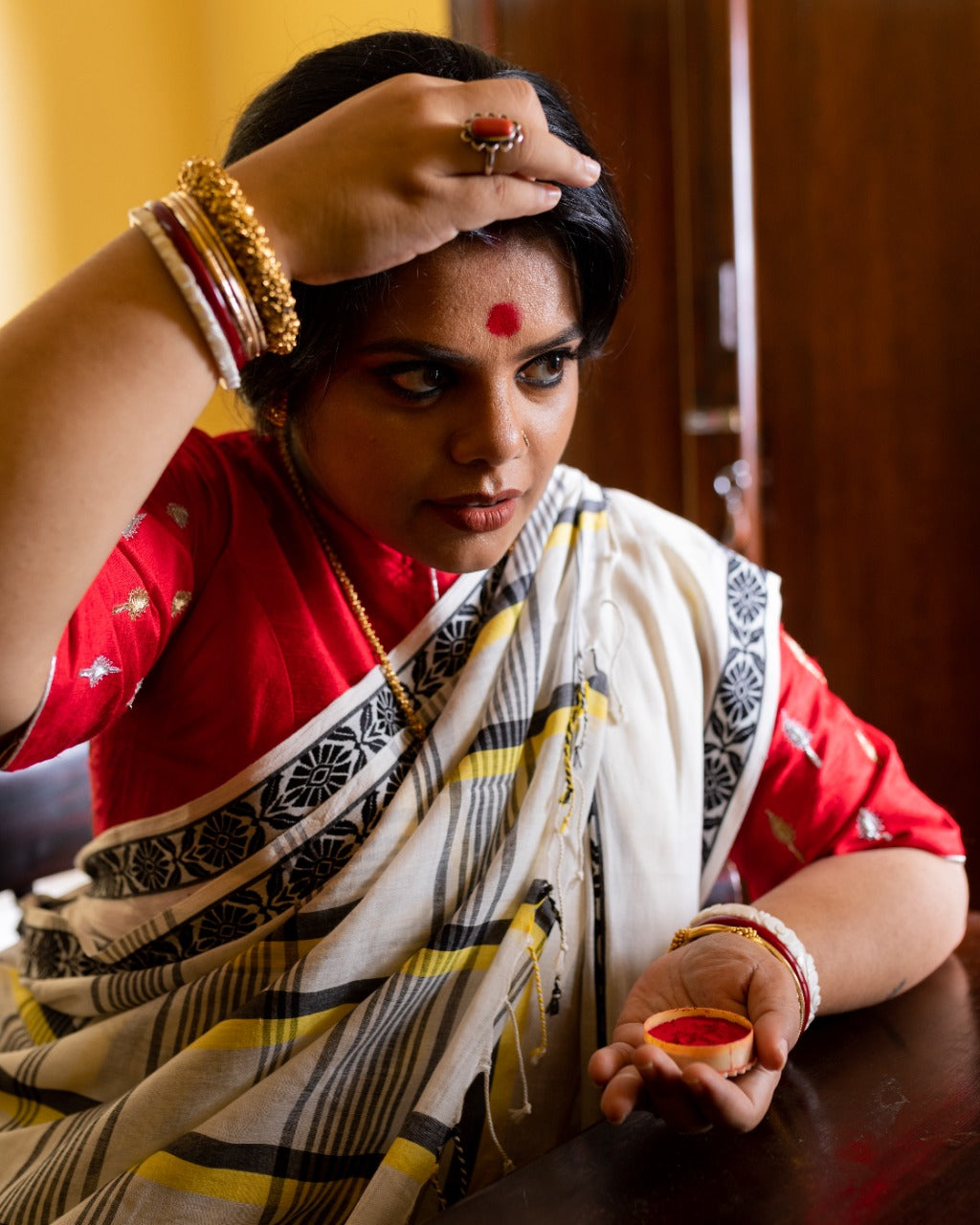 SARBAJAYA - WHITE (STR)