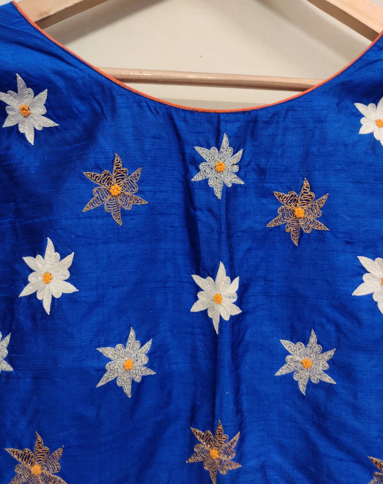 BLUE ZARDOUSI SHIULI