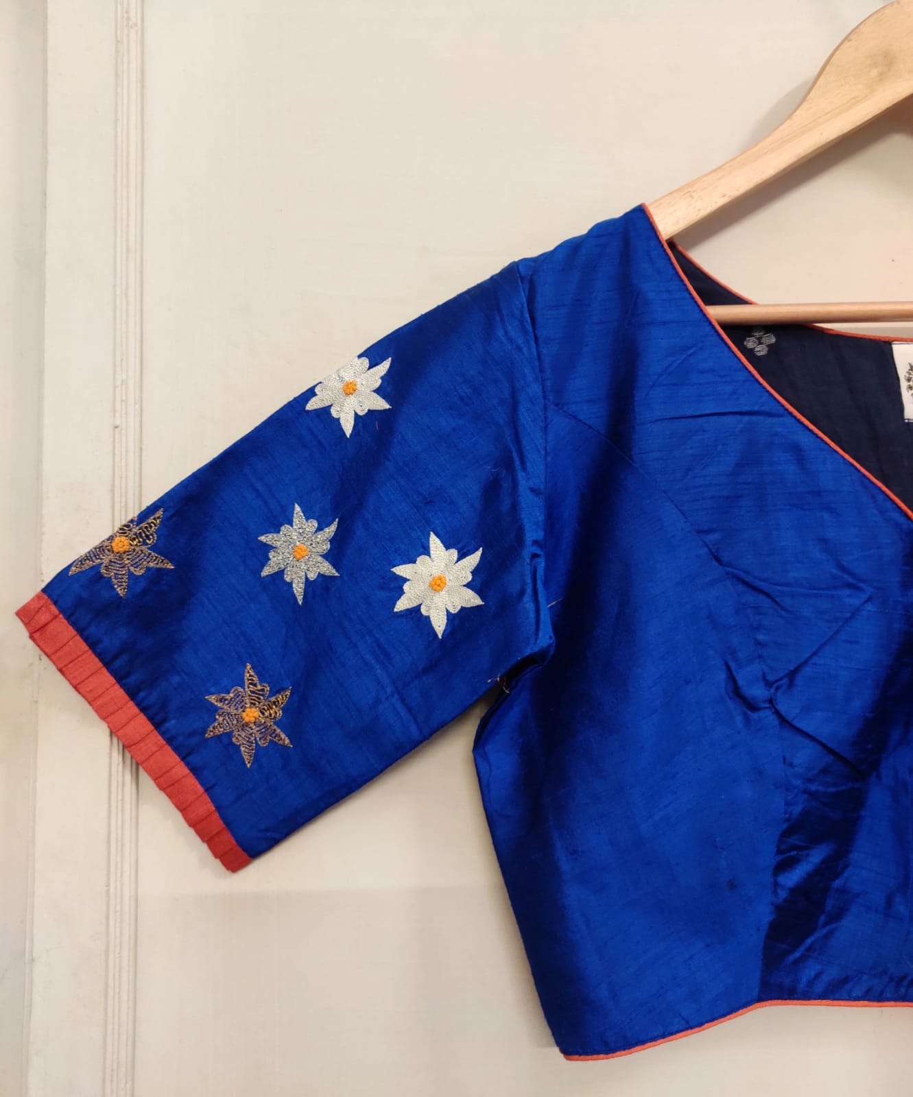 BLUE ZARDOUSI SHIULI