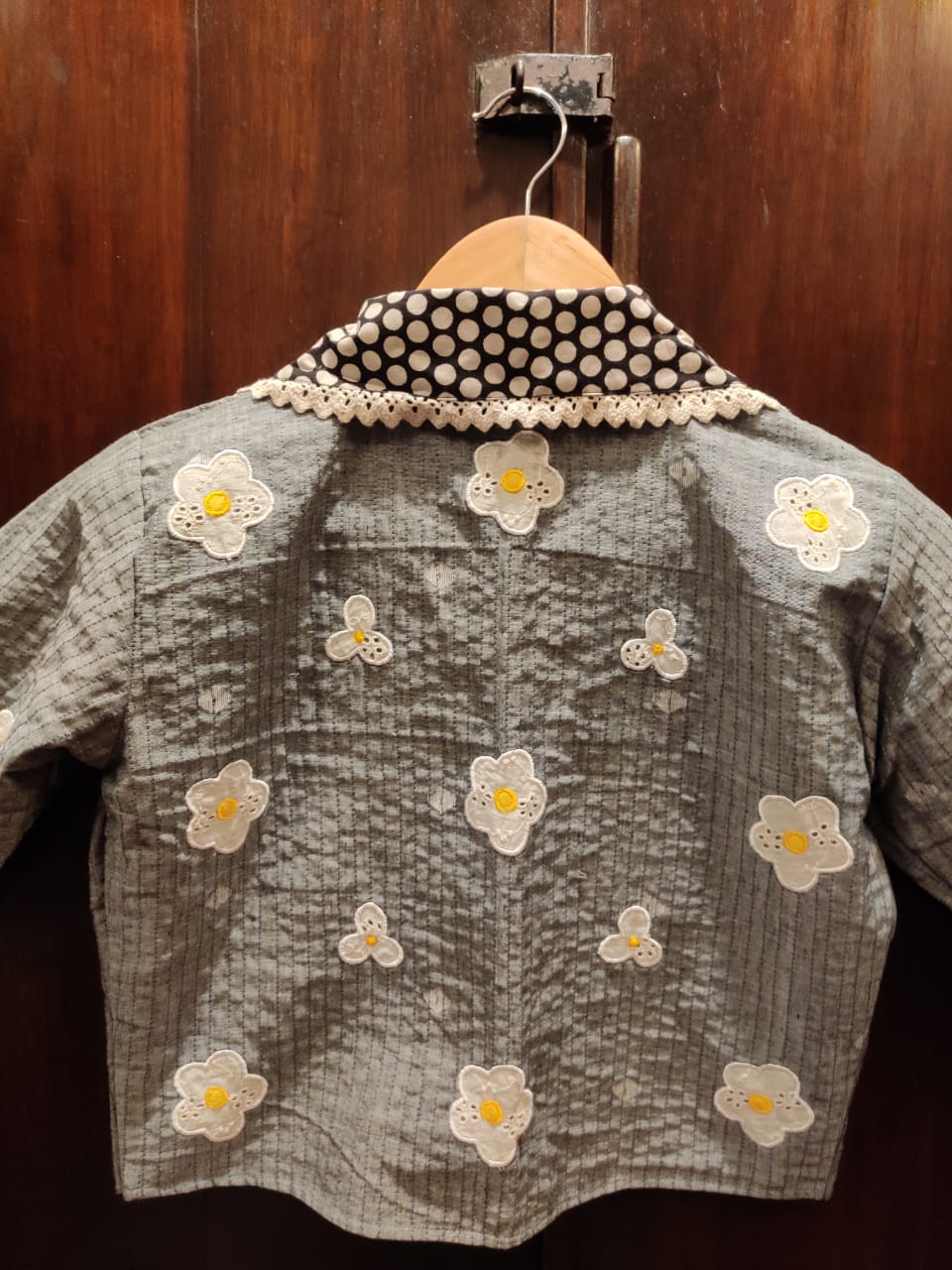 Poached egg flower jacket