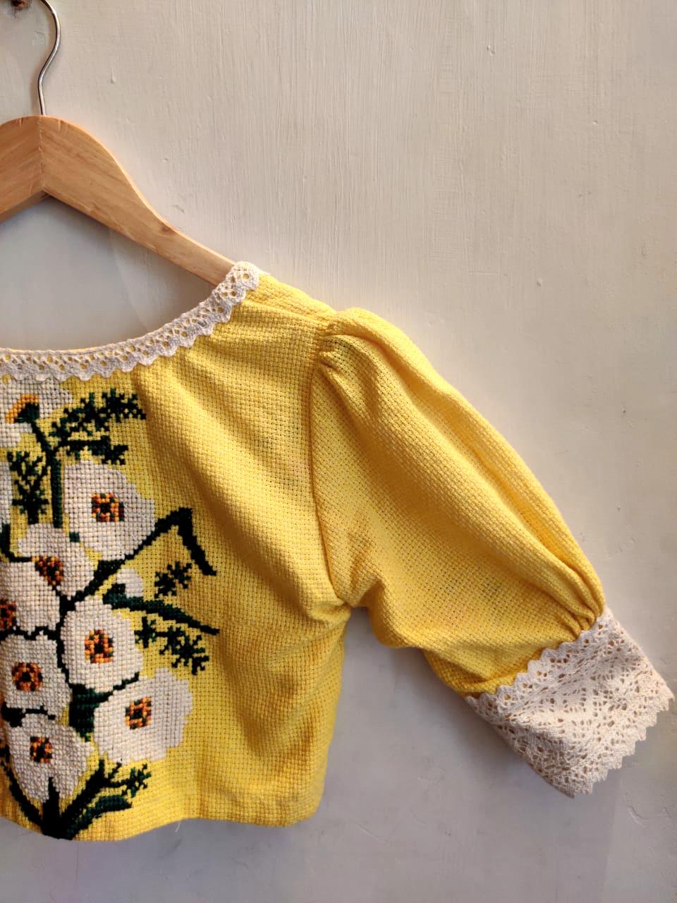 YELLOW DAISY