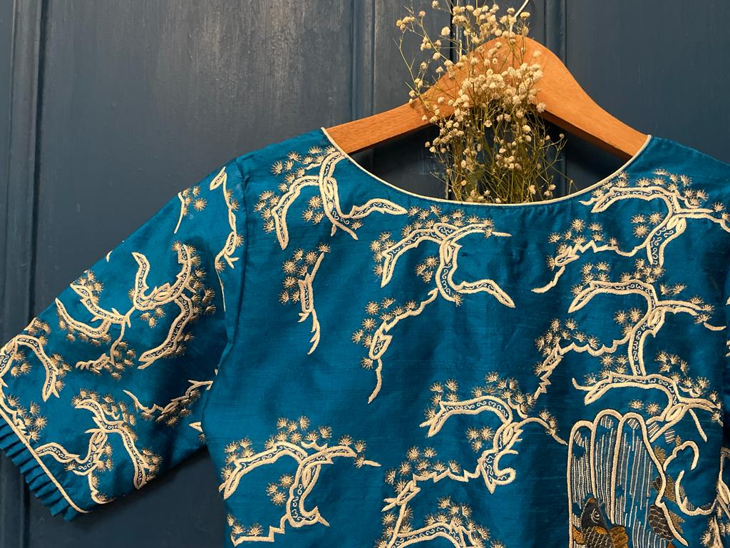 BLUE KOI POND (BLOUSE)