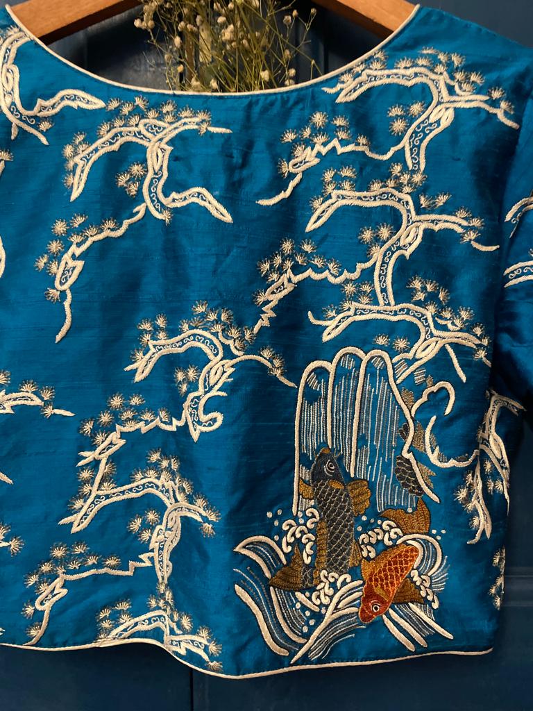 BLUE KOI POND (BLOUSE)