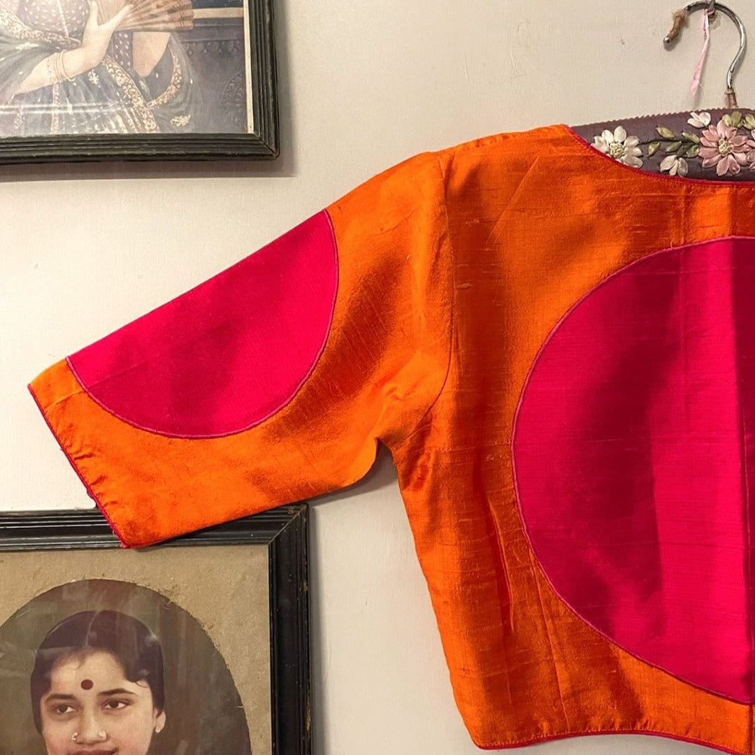 ORANGE RANI BINDI