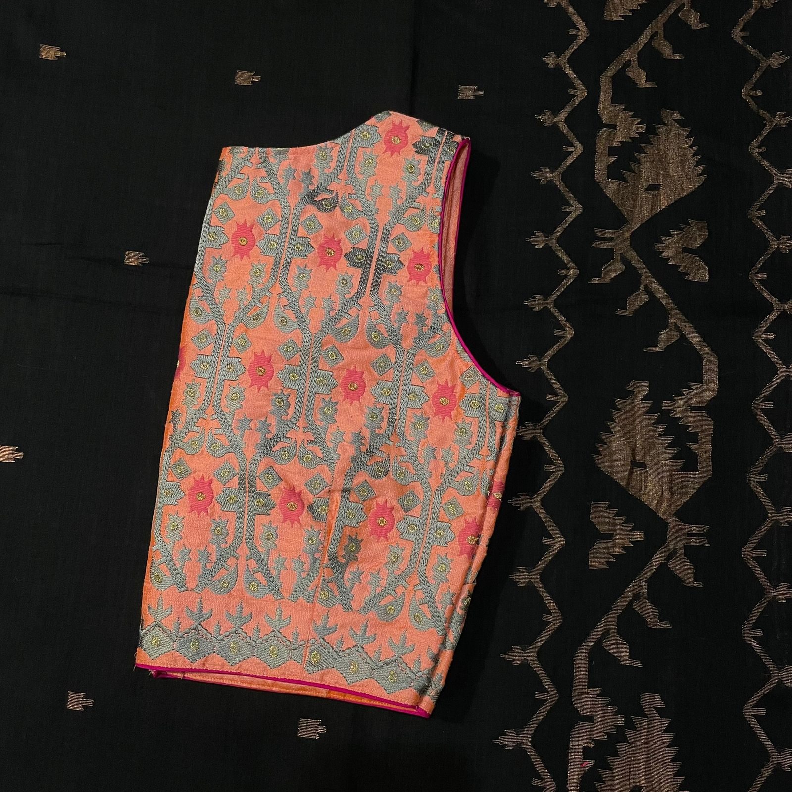 PEACH DAALIM PHOOL (BLOUSE)