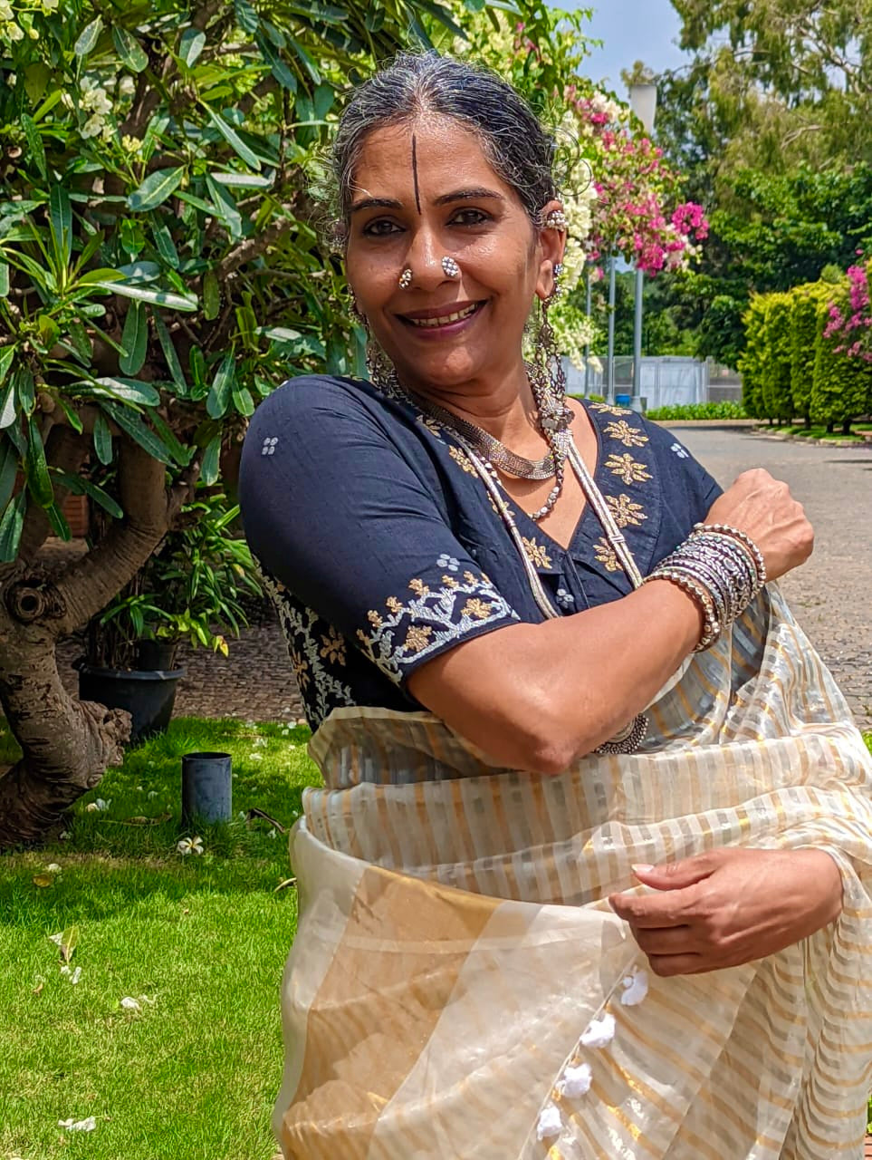 SHONA RUPO RESHAM (SAREE)