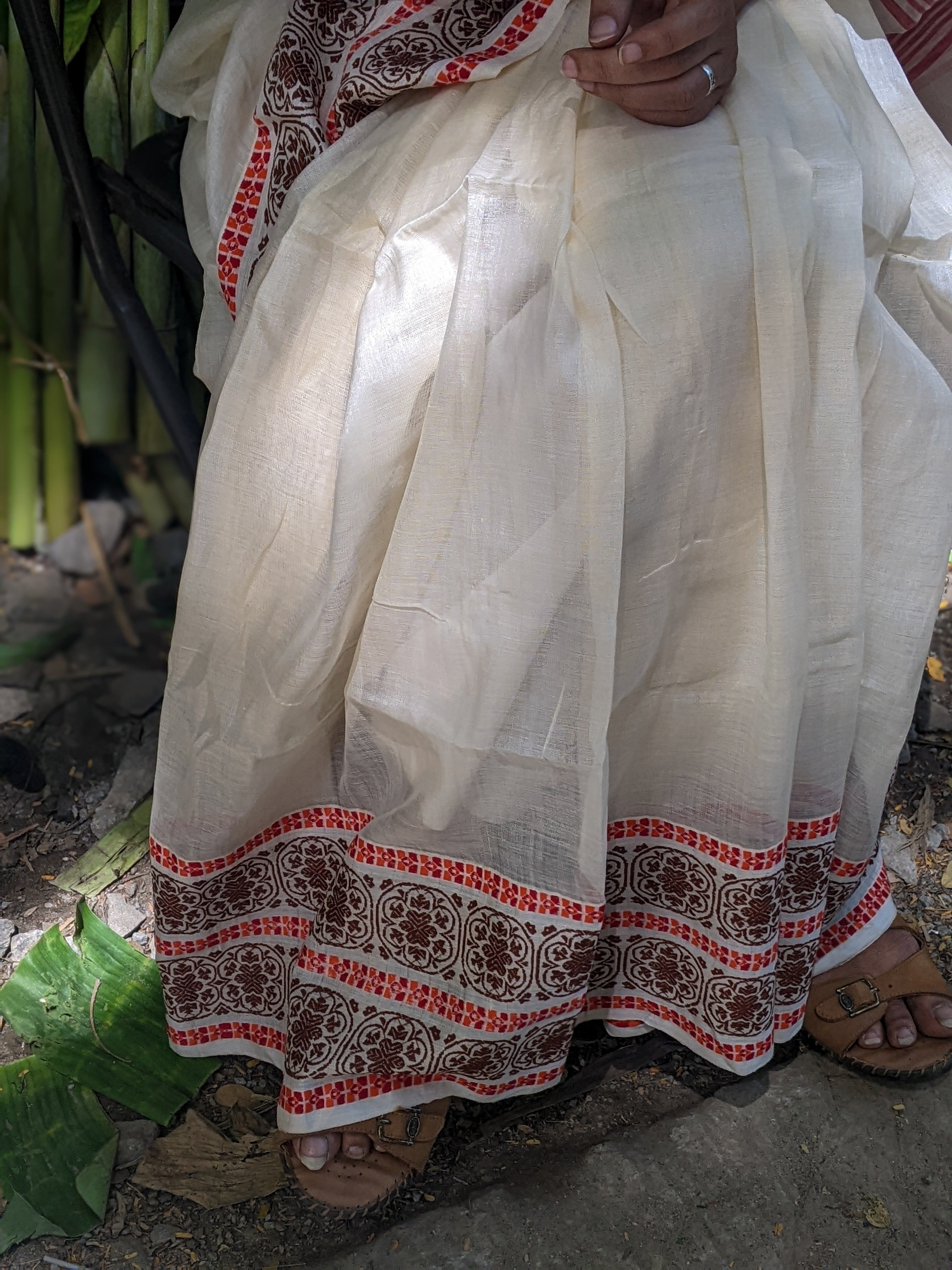 RASHBEHARI AVENUE (SAREE)
