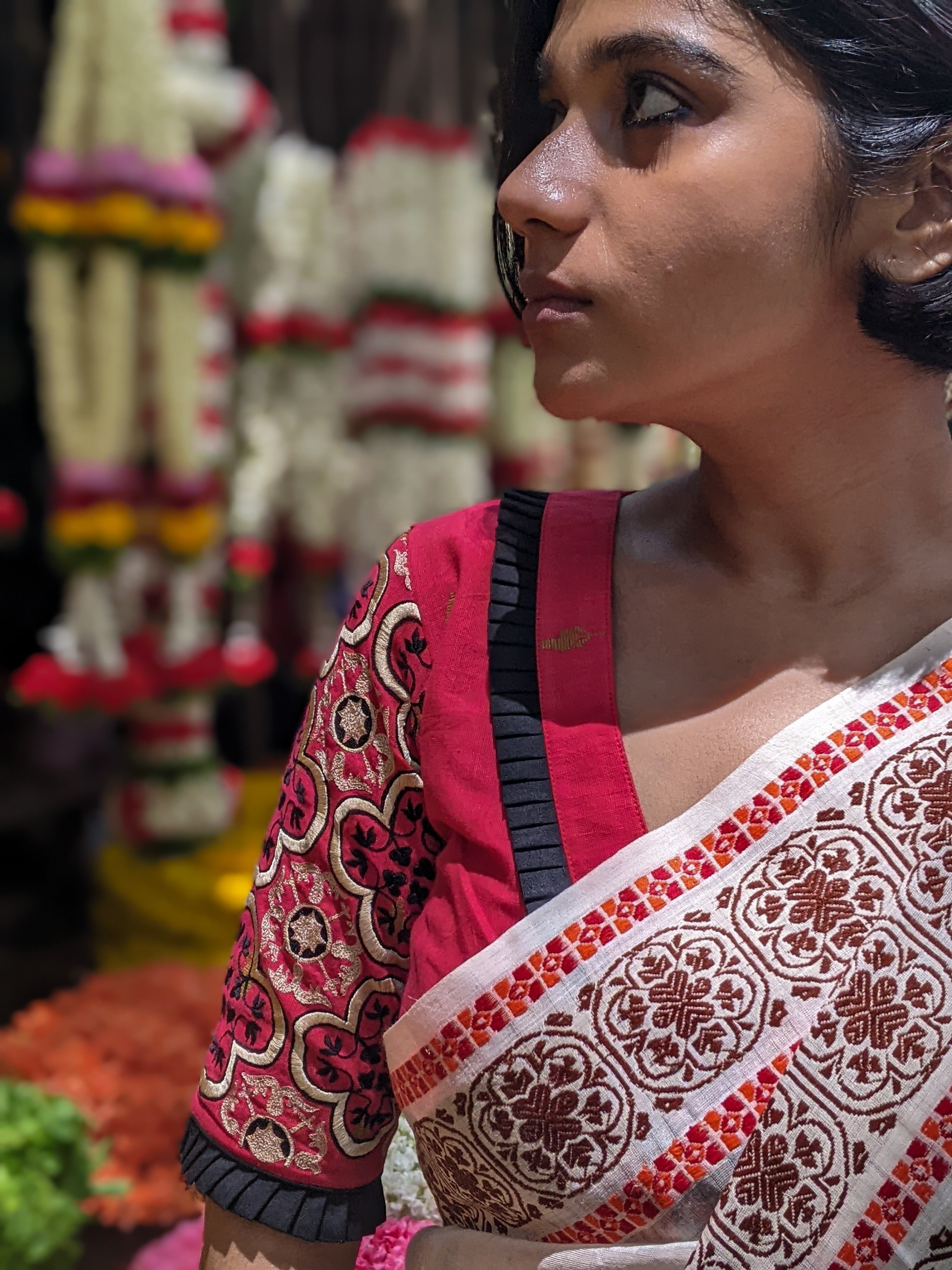 KARIAPPA HOUSE (BLOUSE)