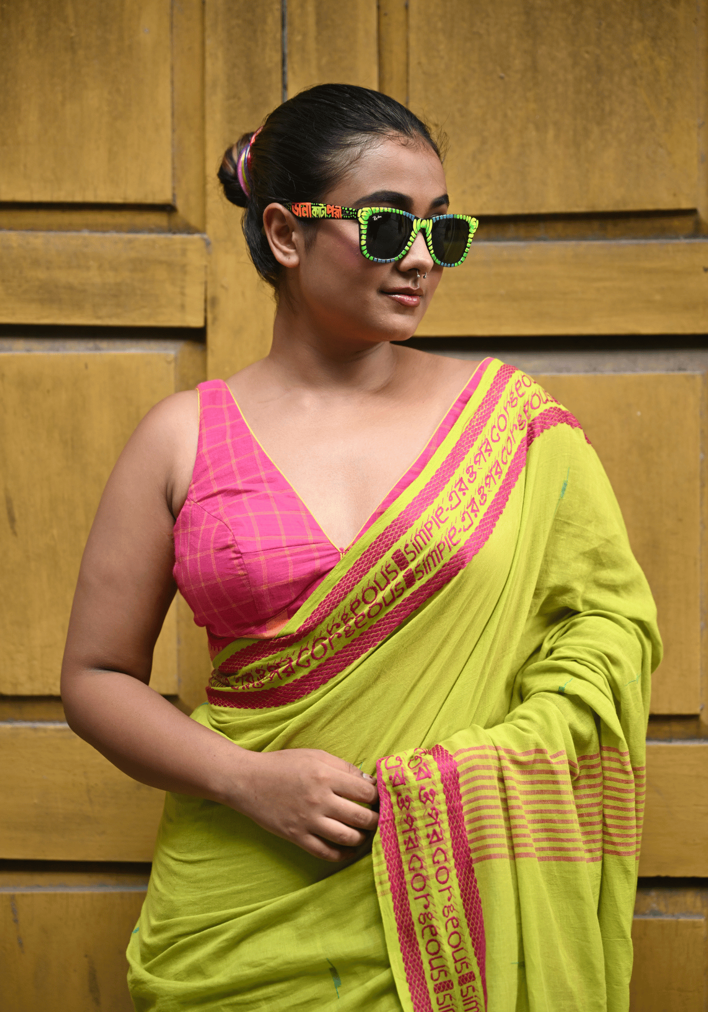 DAANA KATA PORI BLOUSE (SLEEVELESS)
