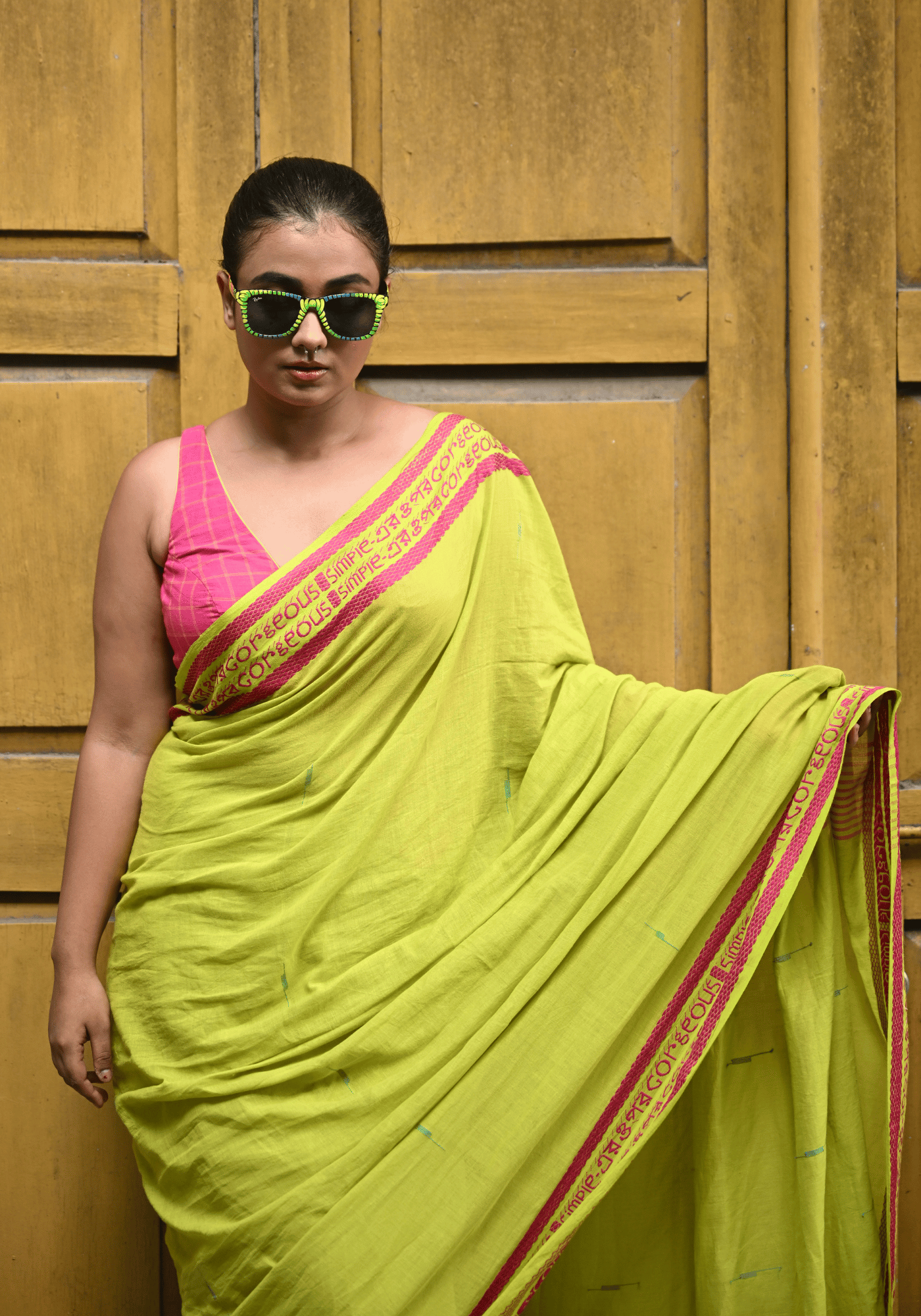 DAANA KATA PORI BLOUSE (SLEEVELESS)