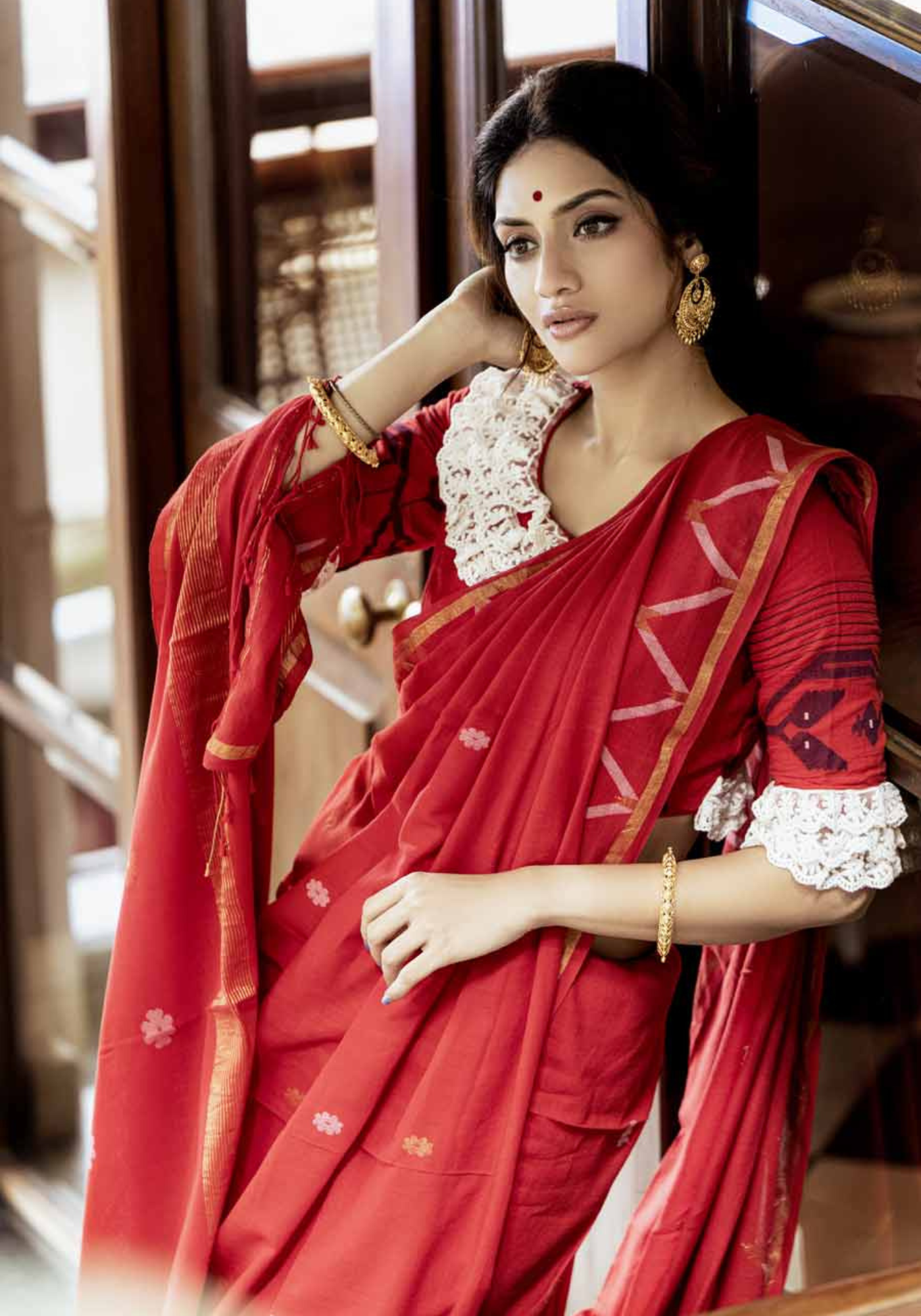 RED CHARULATA