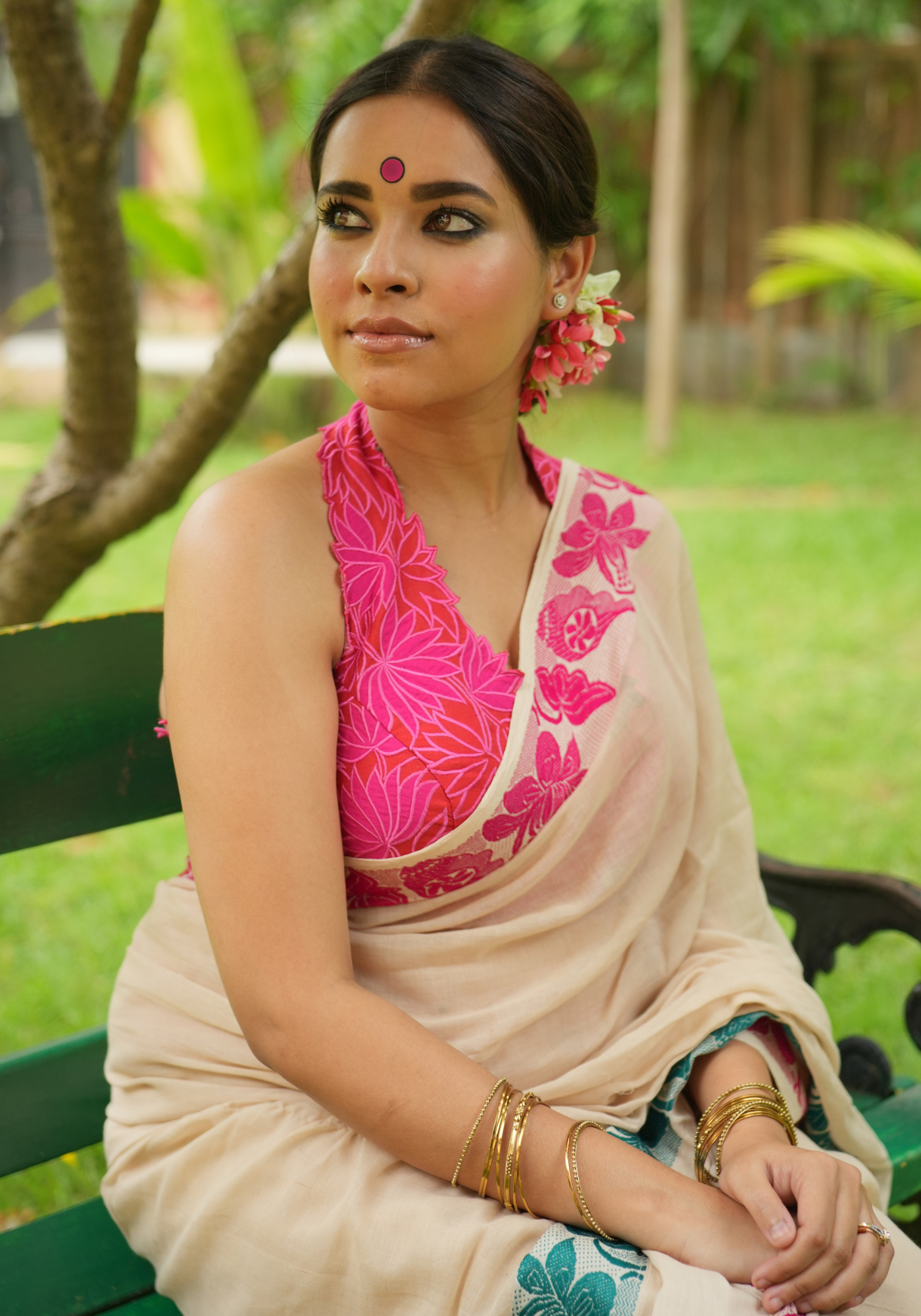 RANI PADMA BON HALTER BLOUSE