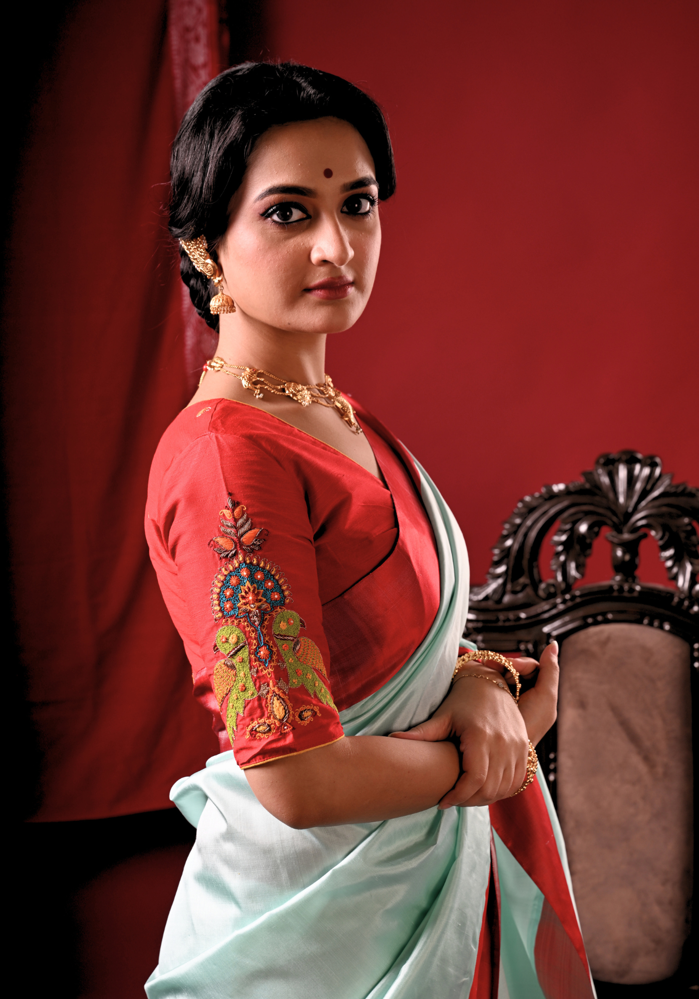 LAAL JORA TIYA BLOUSE