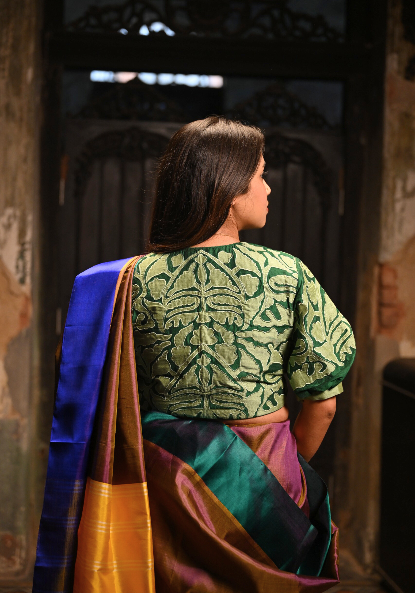 CHAMELION GLOW GOROD SAREE