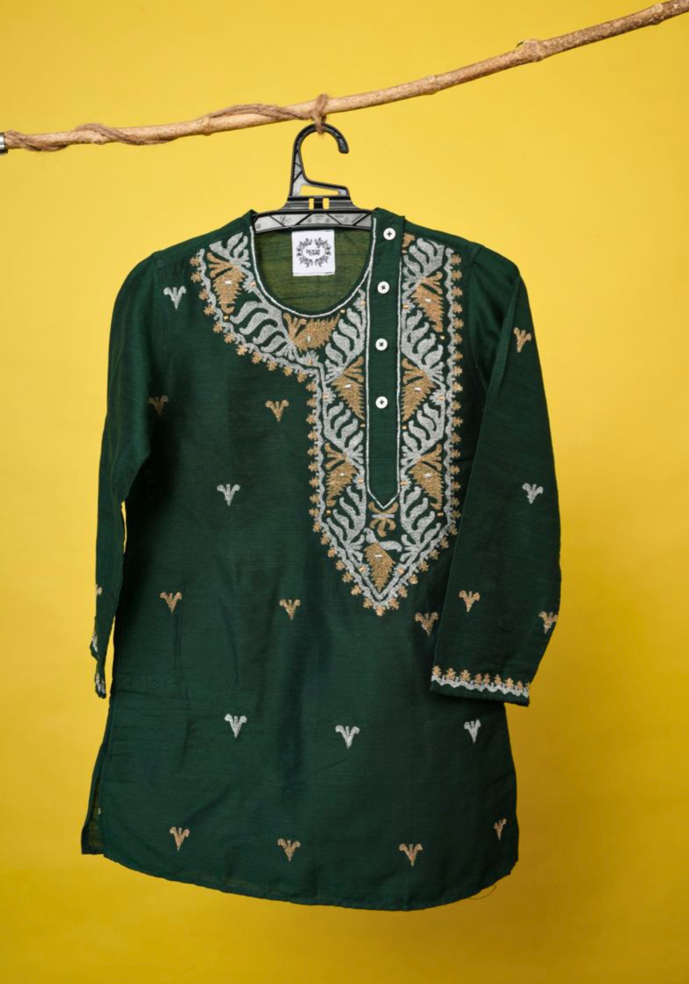 PAAN PAATA SHOBUJ KURTA DHUTI SET