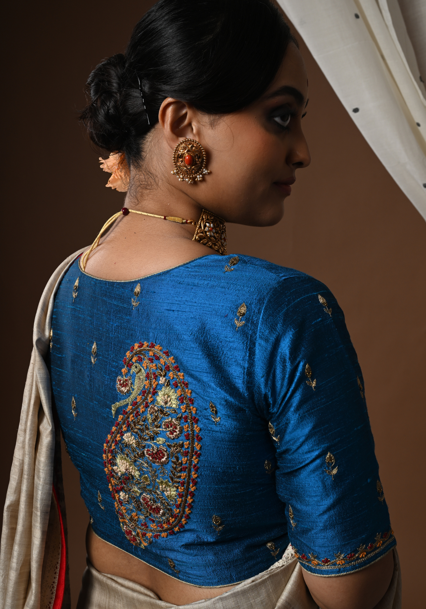 TURQUISE BIG BALUCHARI KOLKA BLOUSE
