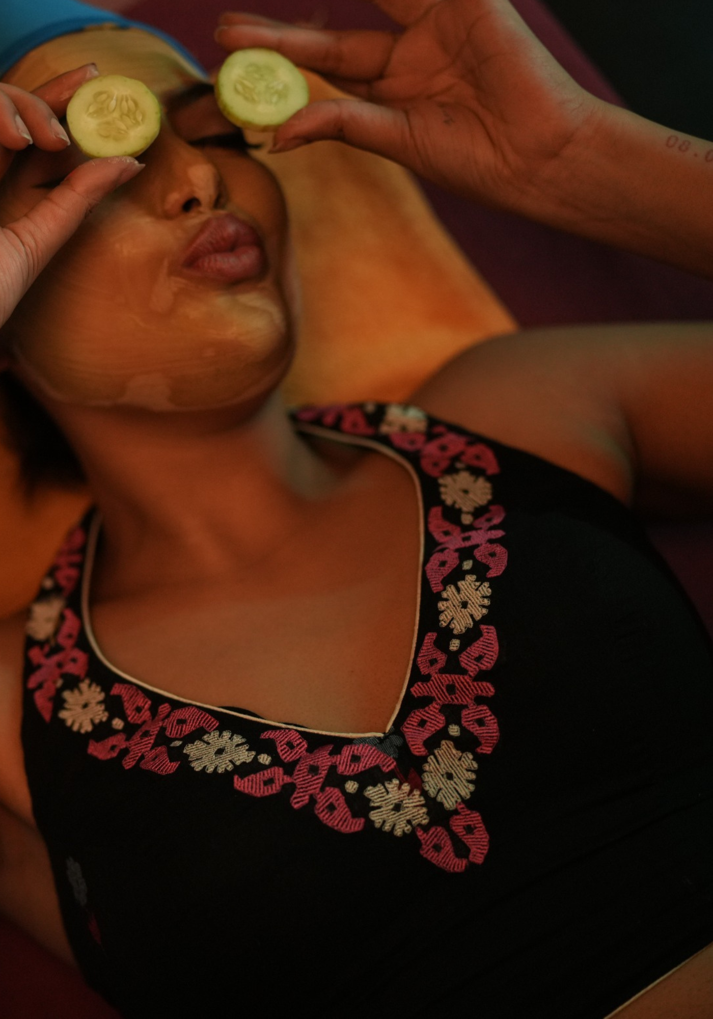 BLACK SONALI JAMDANI HALTER BLOUSE