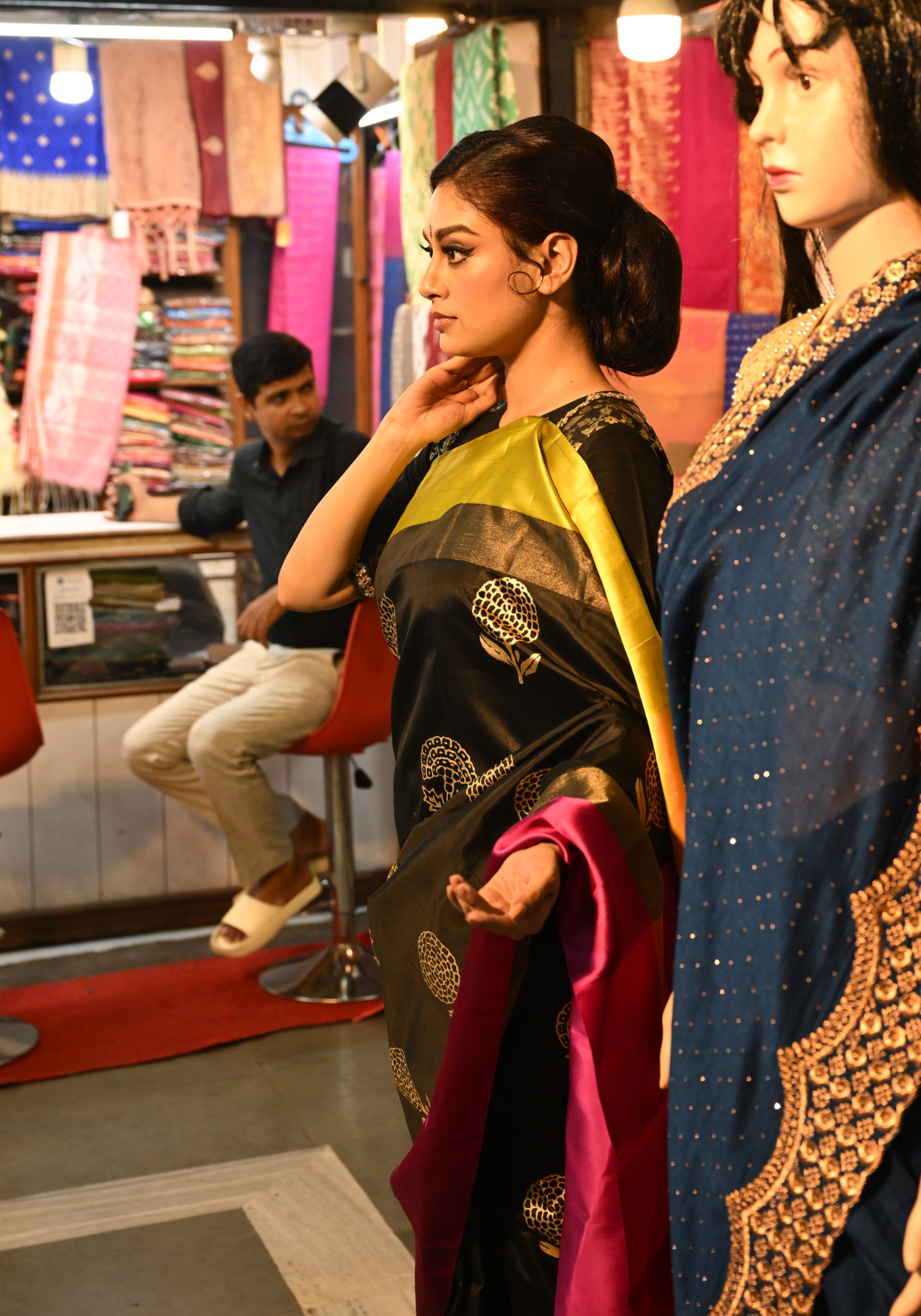 BLACK MARIGOLD GOROD SAREE