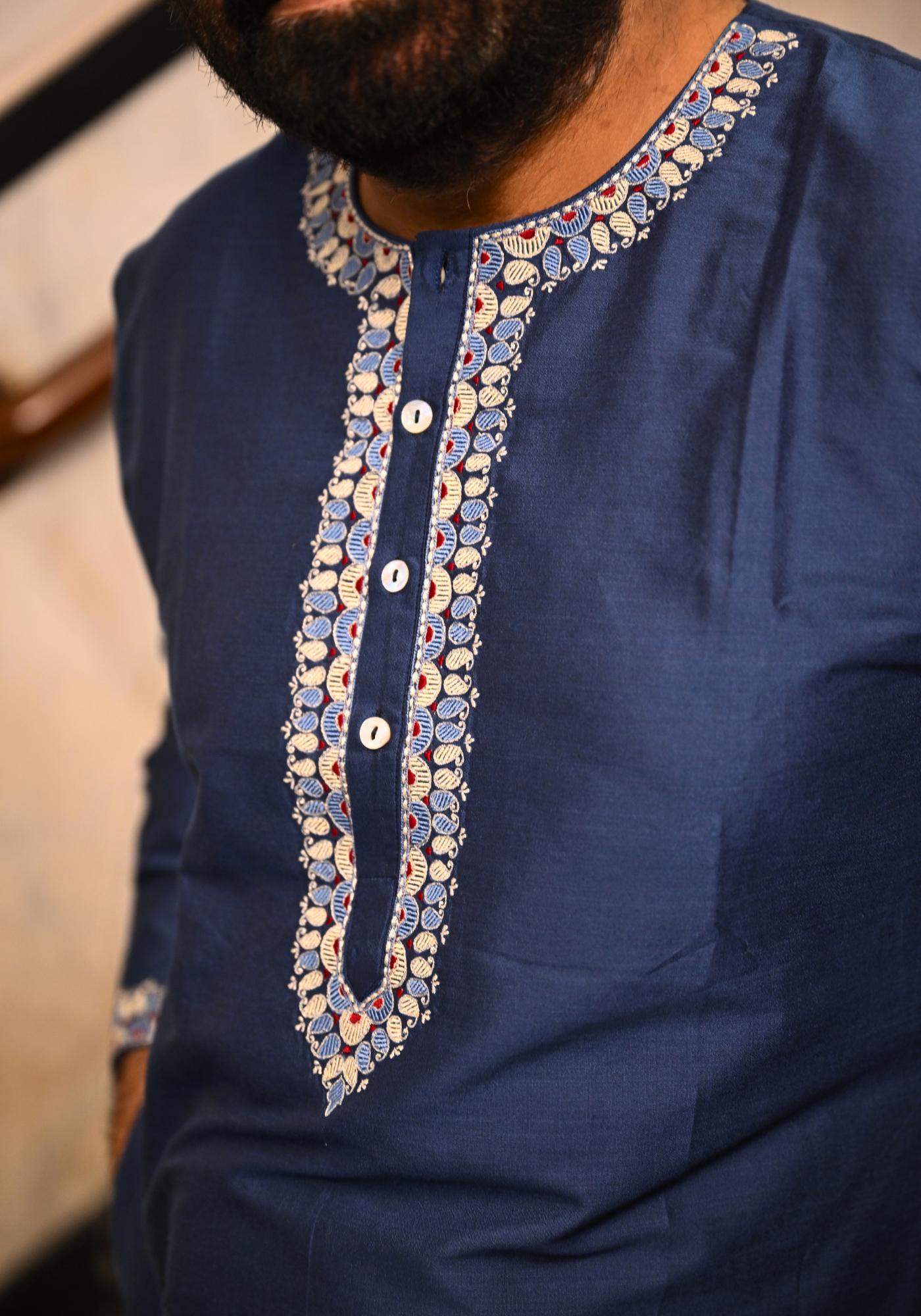 NEEL BHINDESHI TARA KURTA