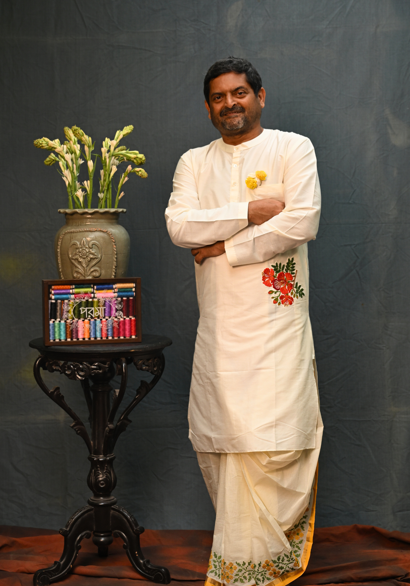 RADHACHURA DHUTI