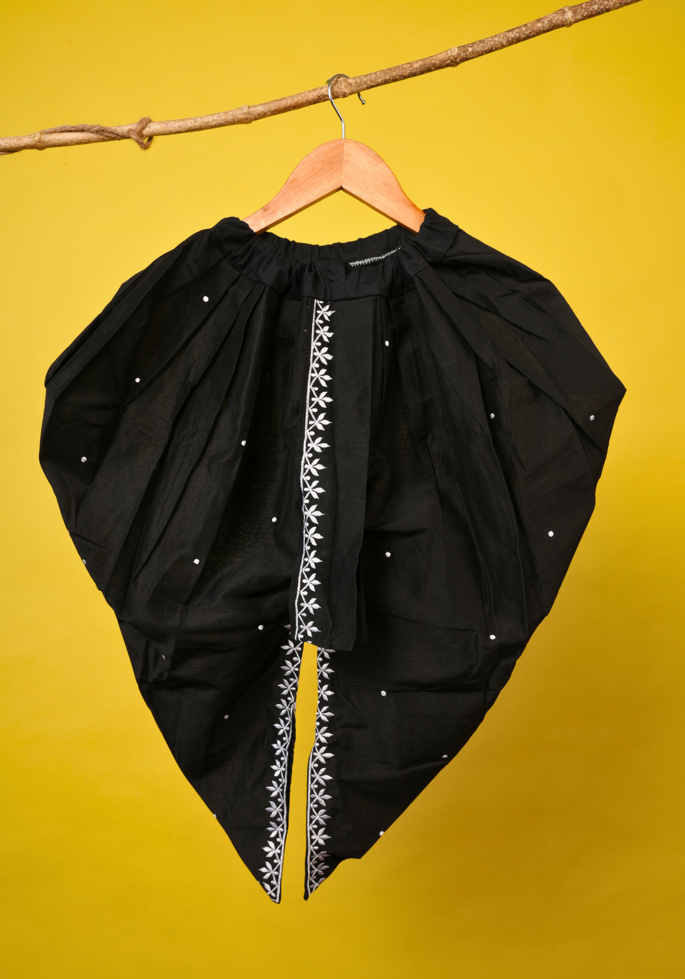 NEET BOR BLACK& WHITE KURTA DHUTI SET