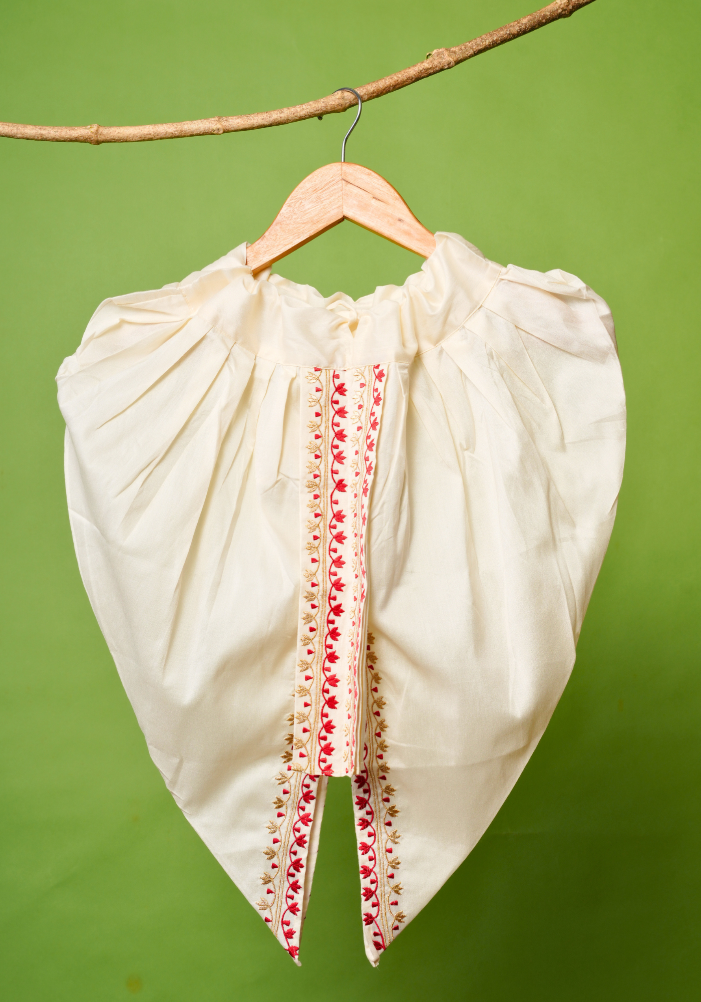 WHITE NOTUN JAMDANI KAJ KURTA DHUTI SET