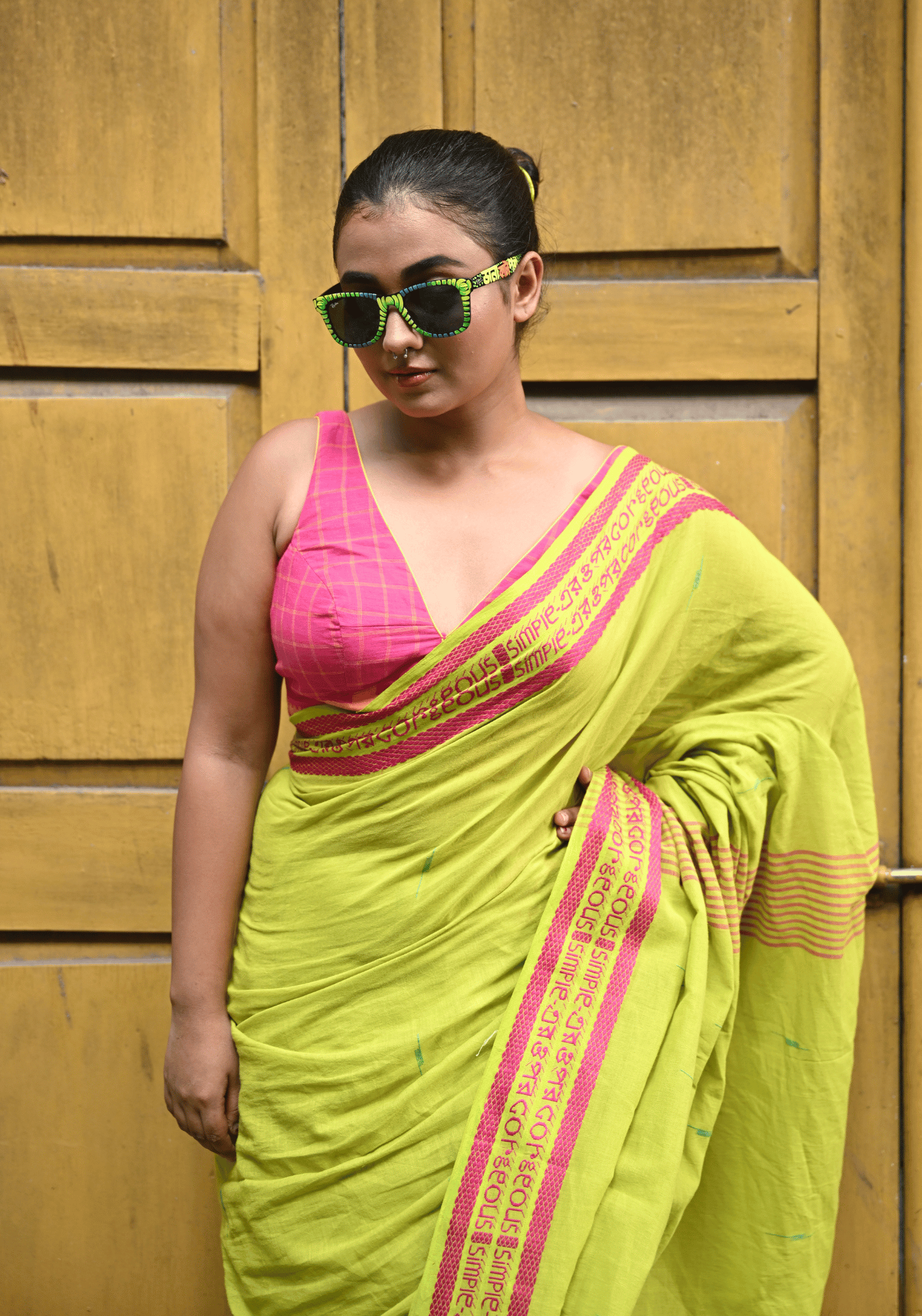 DAANA KATA PORI BLOUSE (SLEEVELESS)