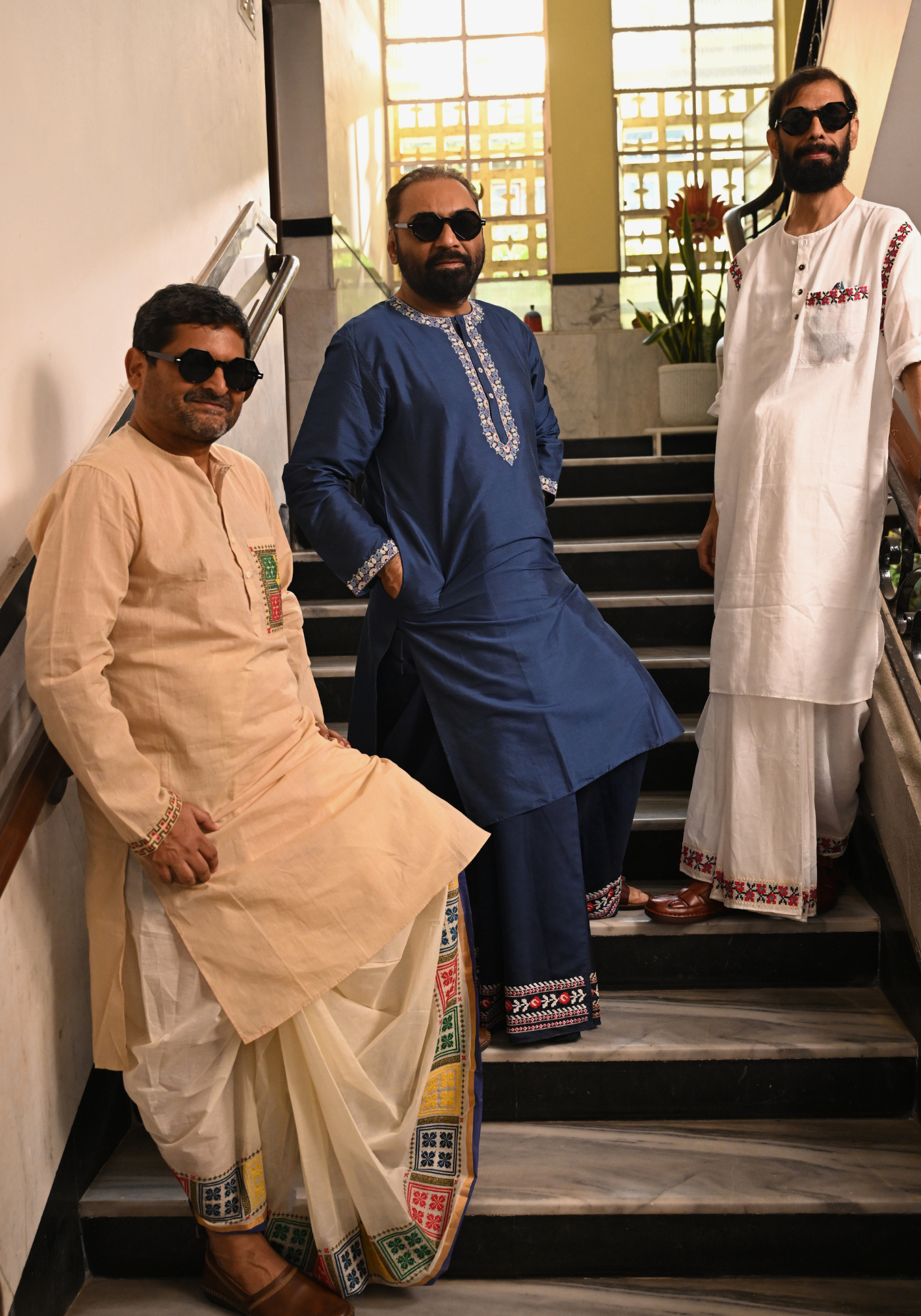 BHALO KHOKA DHUTI