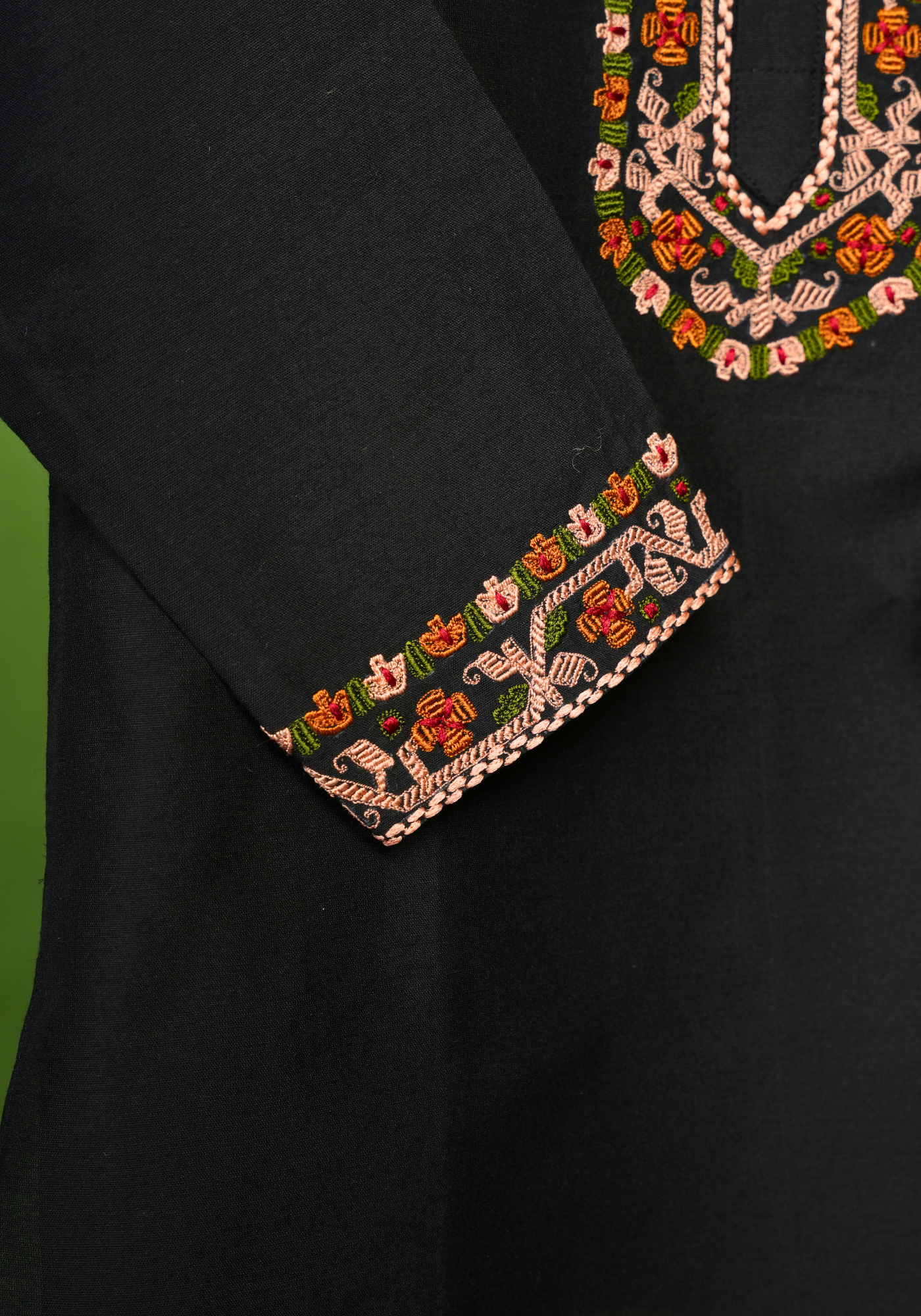 SHANAI JAMDANI KAAJ KURTA DHUTI SET