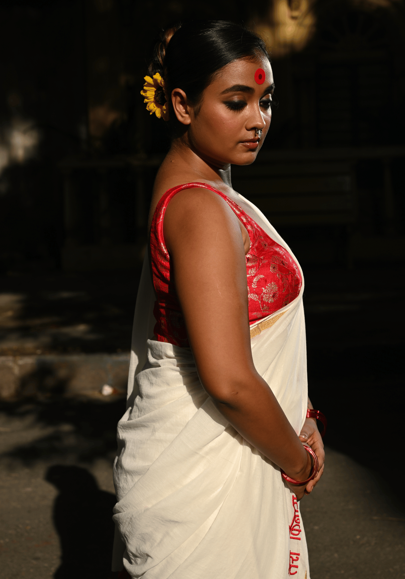 RED BROCADE BHICTORIAS SECRET(SLEEVELESS)