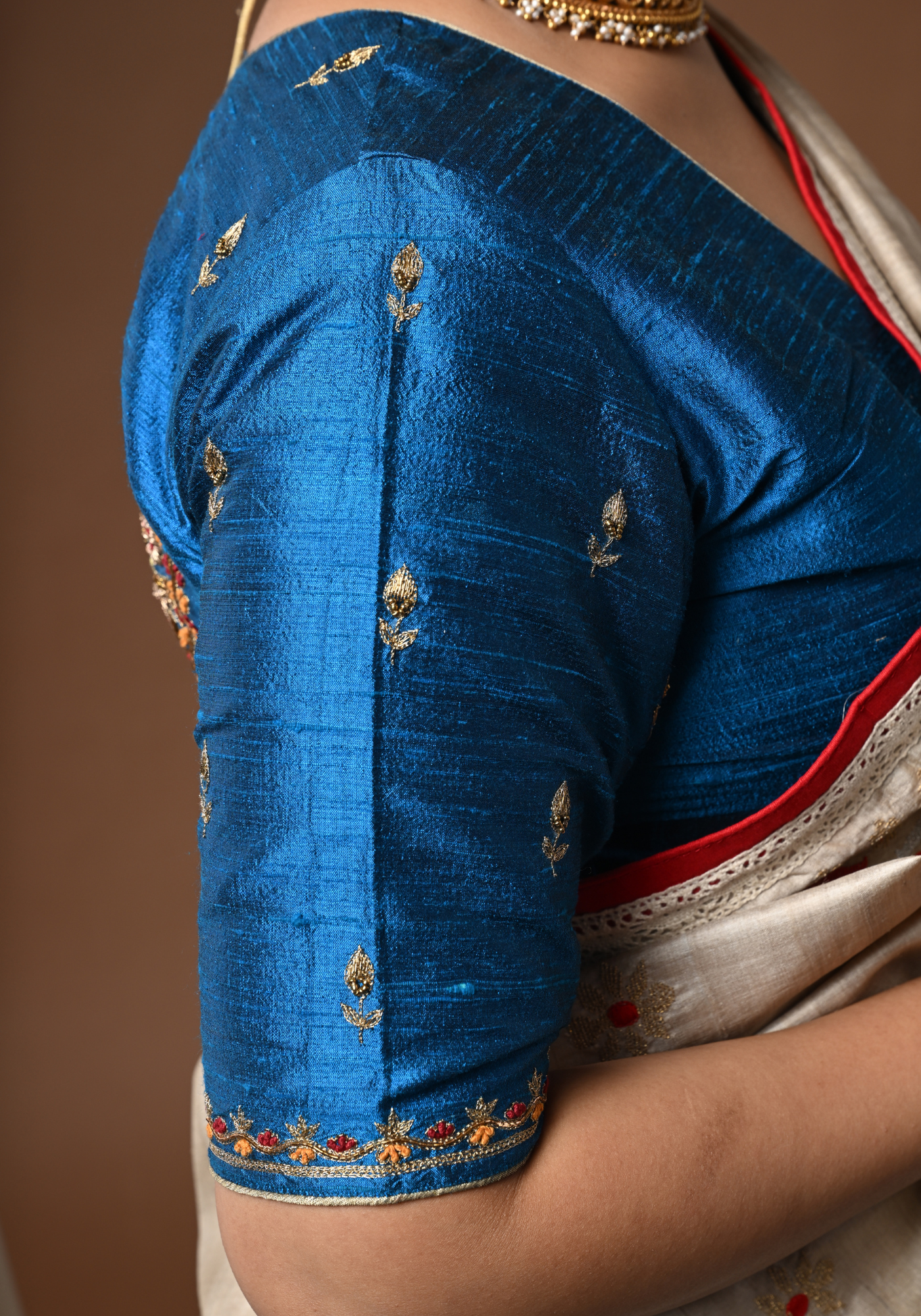 TURQUISE BIG BALUCHARI KOLKA BLOUSE
