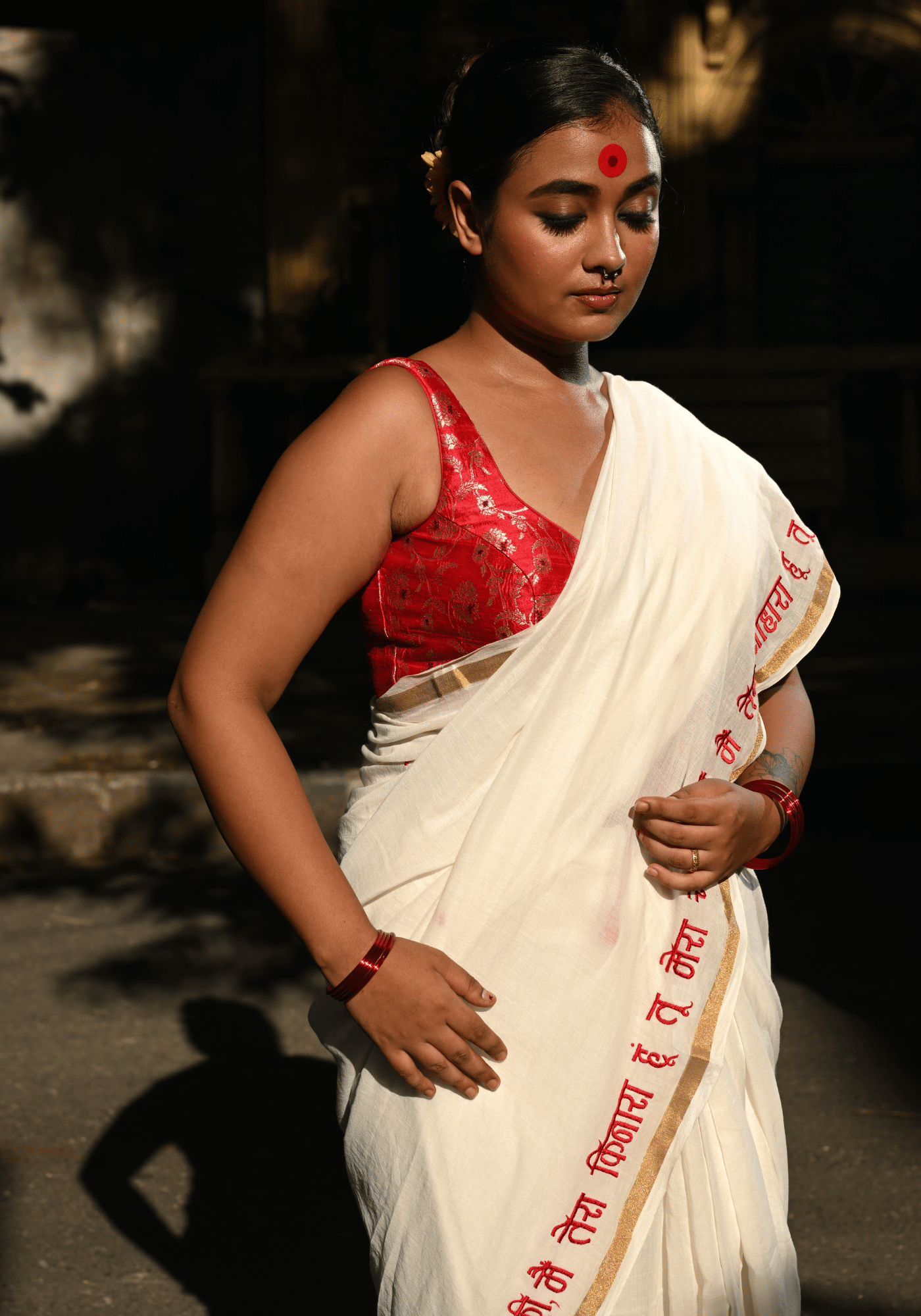 TU DHAAR HAI NADIYA KI SAREE