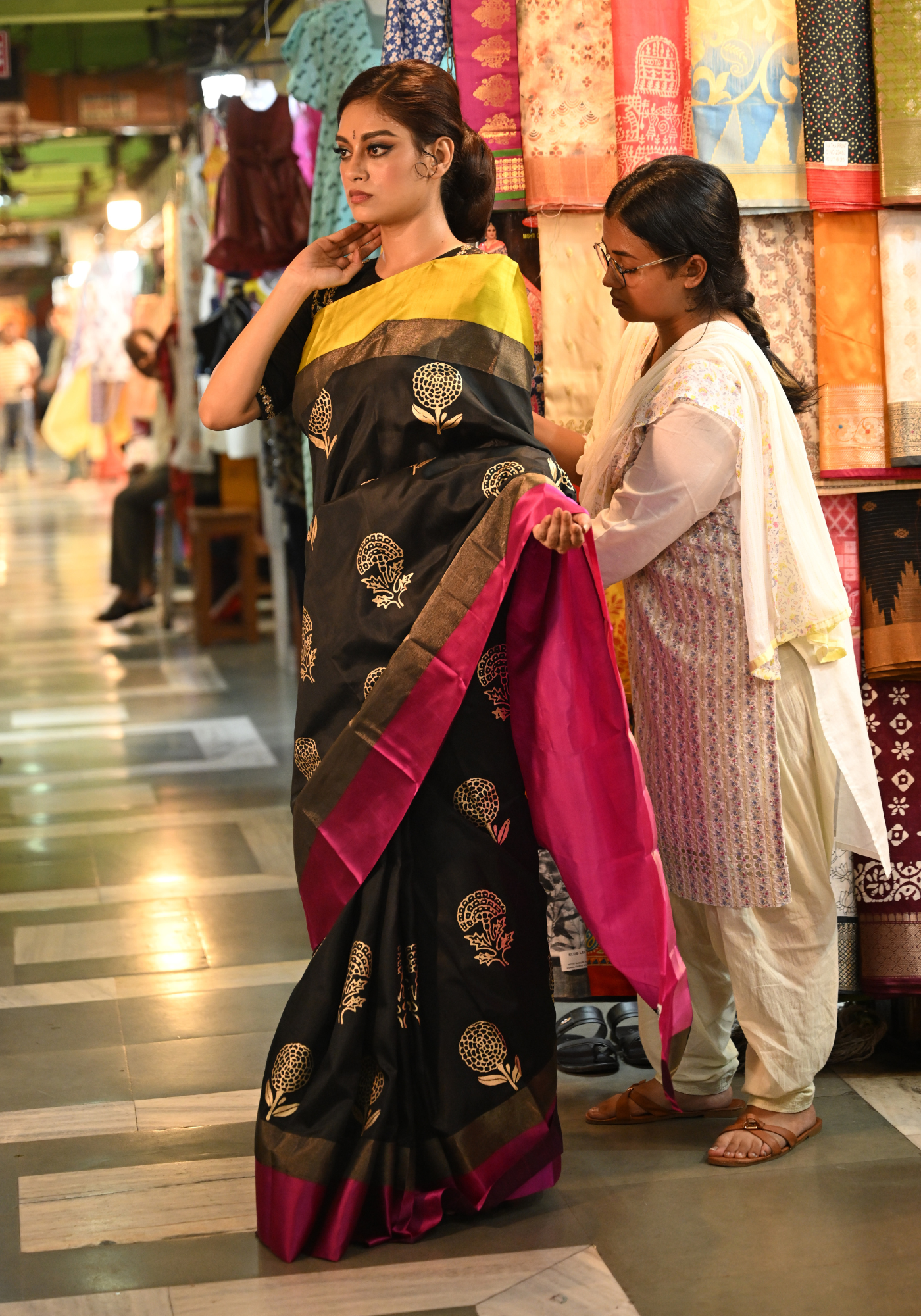 BLACK MARIGOLD GOROD SAREE